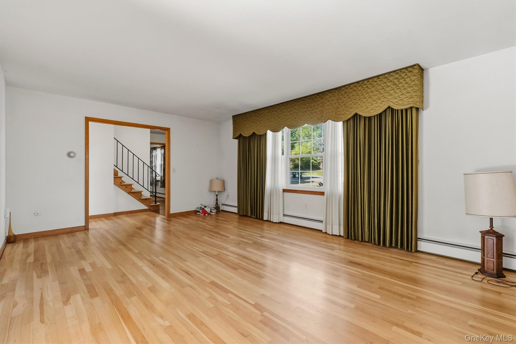 17 Chestnut Lane – For Sale photo 11