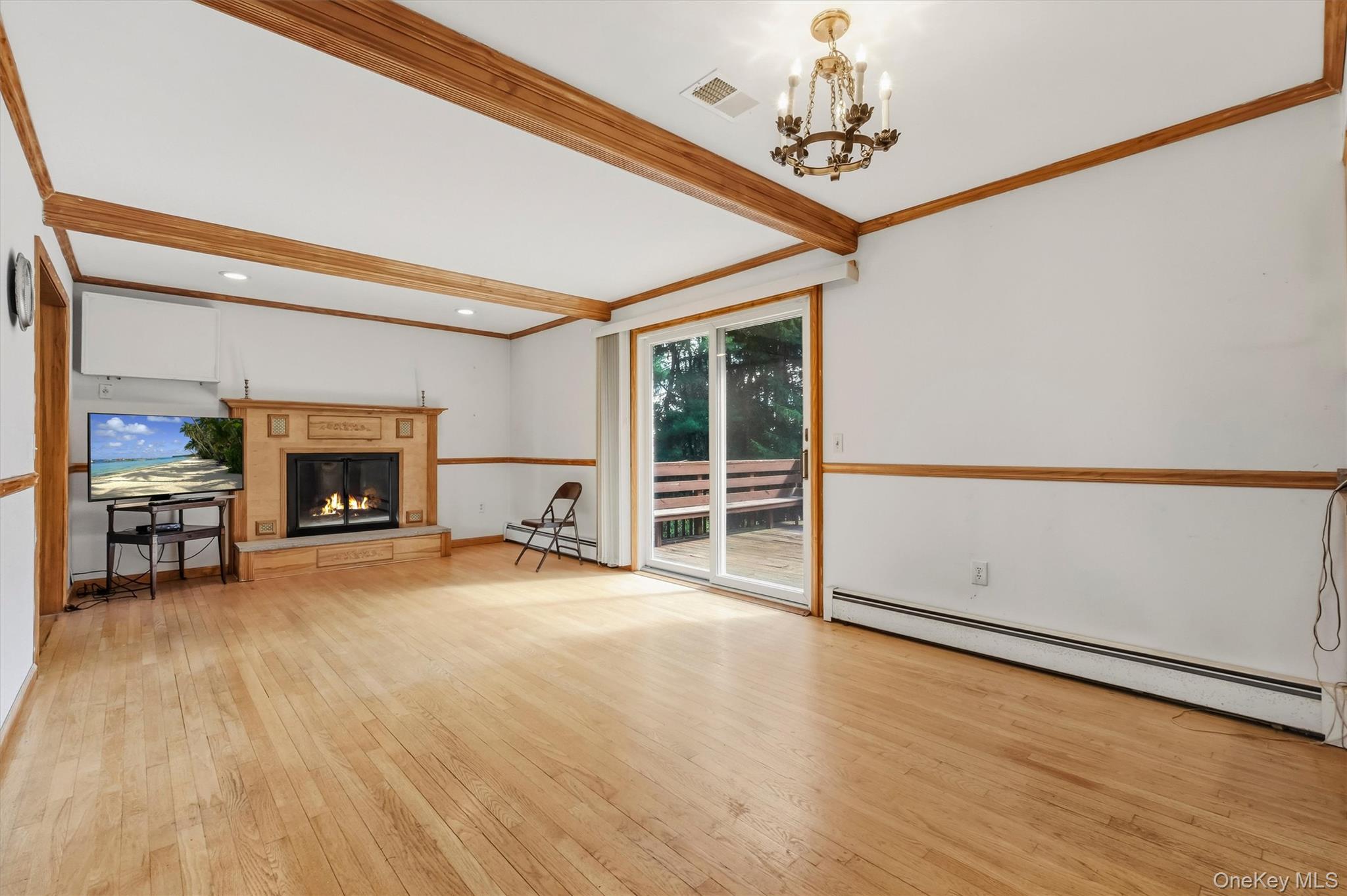 17 Chestnut Lane – For Sale photo 8