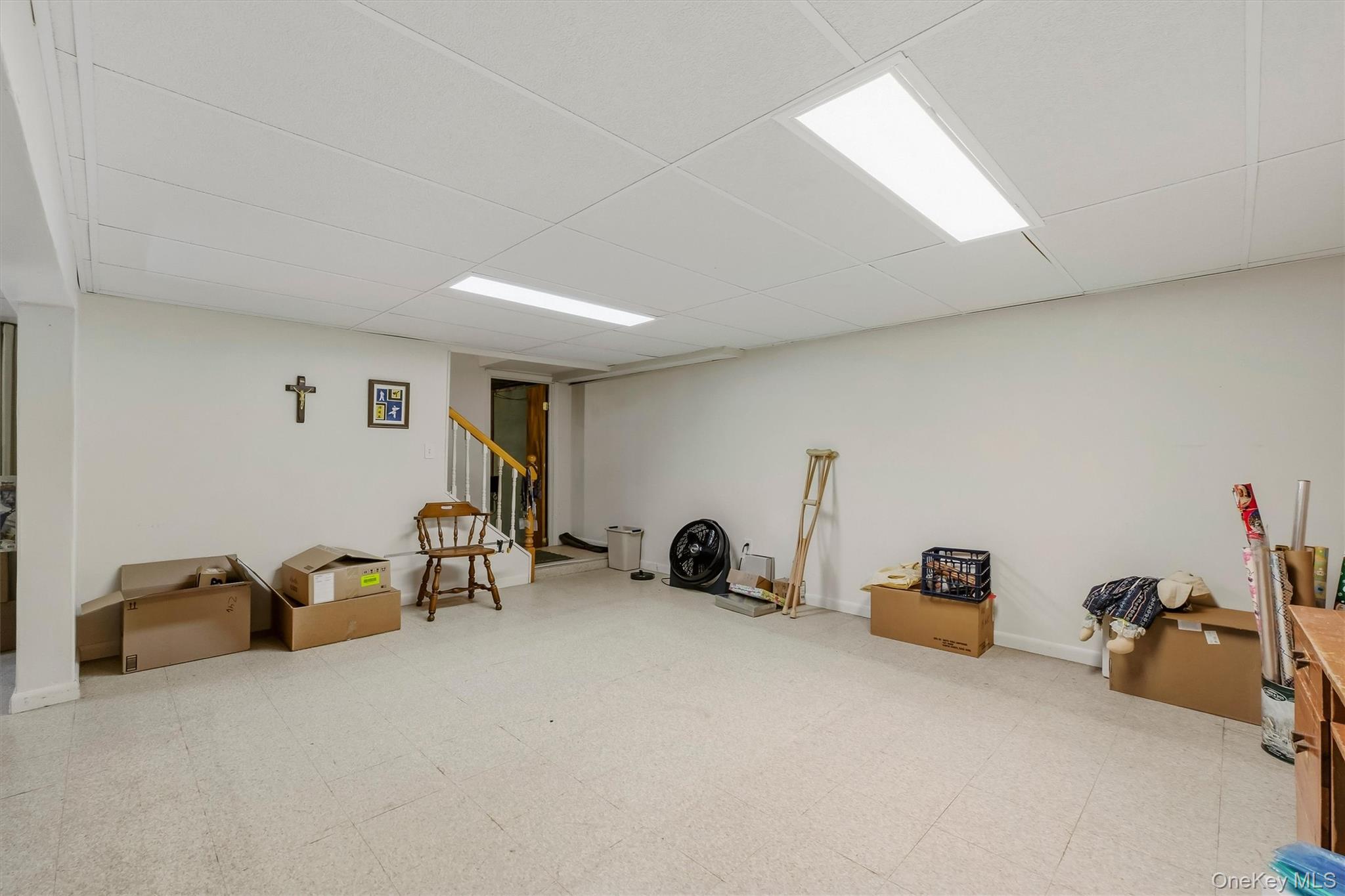 17 Chestnut Lane – For Sale photo 30