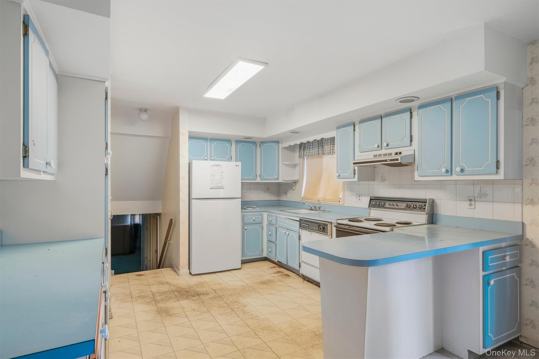54 Clancy Avenue – For Sale photo 12