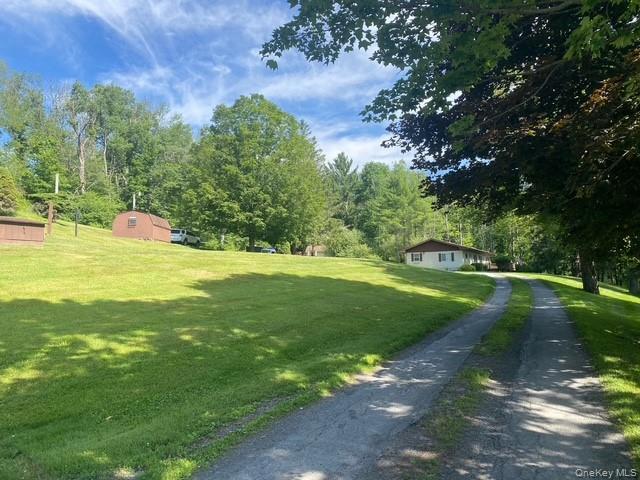 10 Lakeview Road – For Sale photo 2