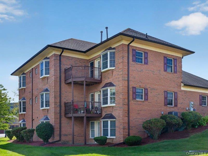 116 High Point Circle, Unit 116 photo 21