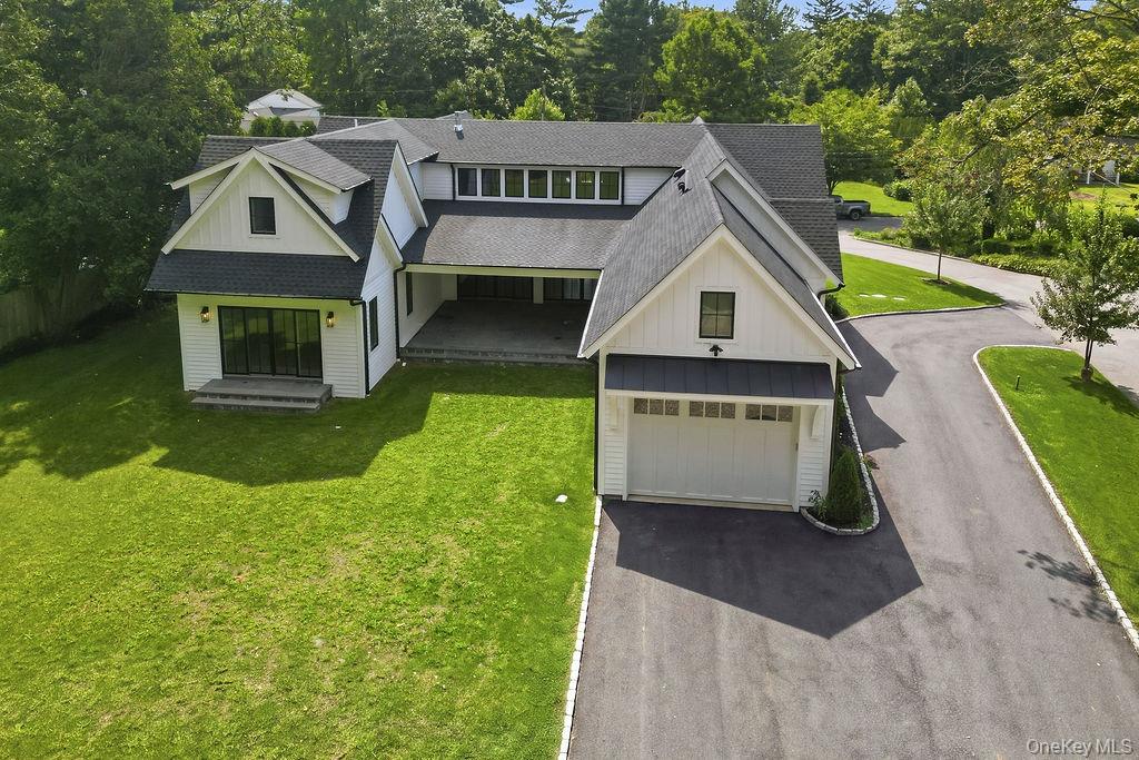 1 Timothy Lane – For Sale photo 3