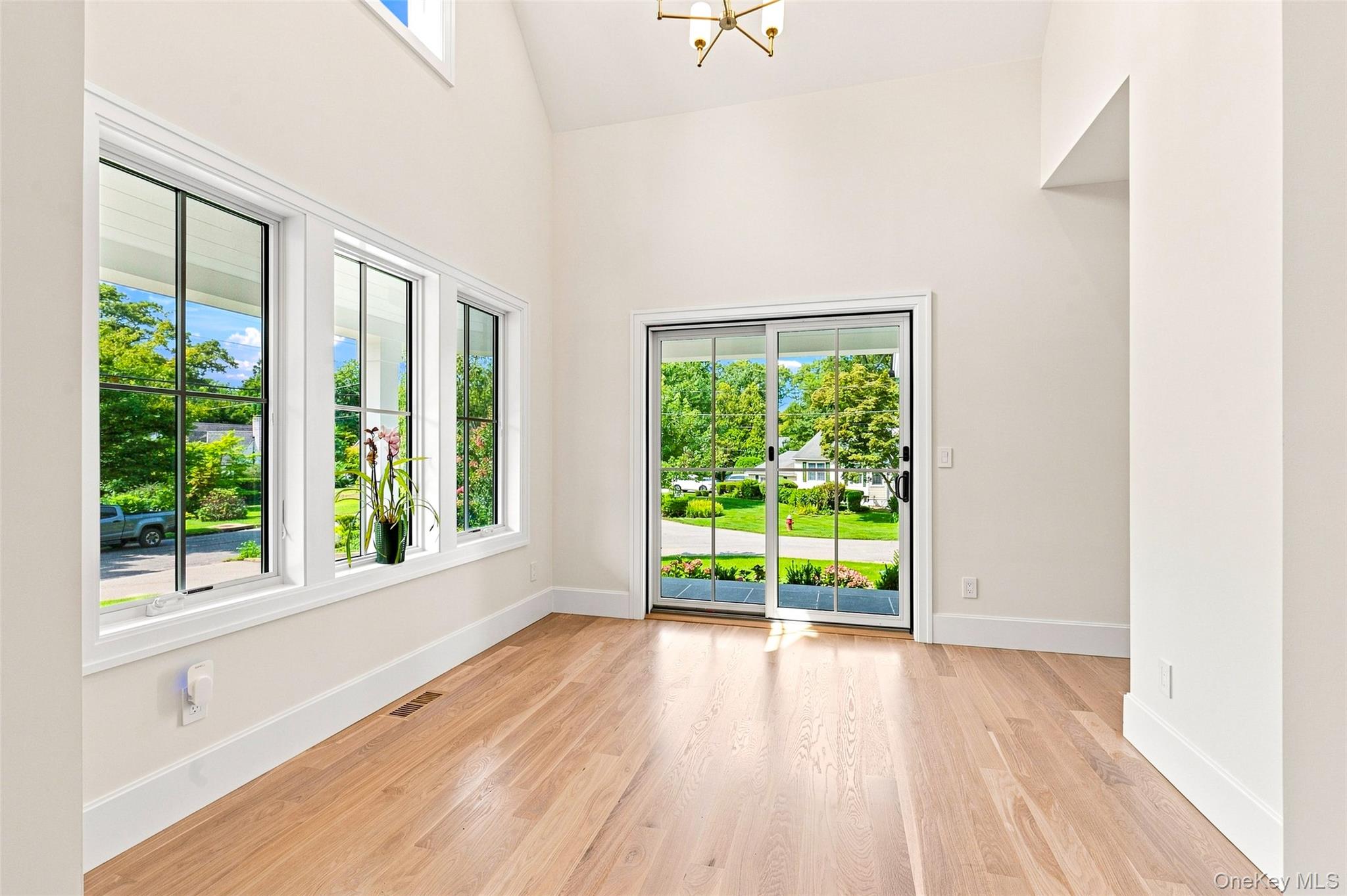1 Timothy Lane – For Sale photo 12
