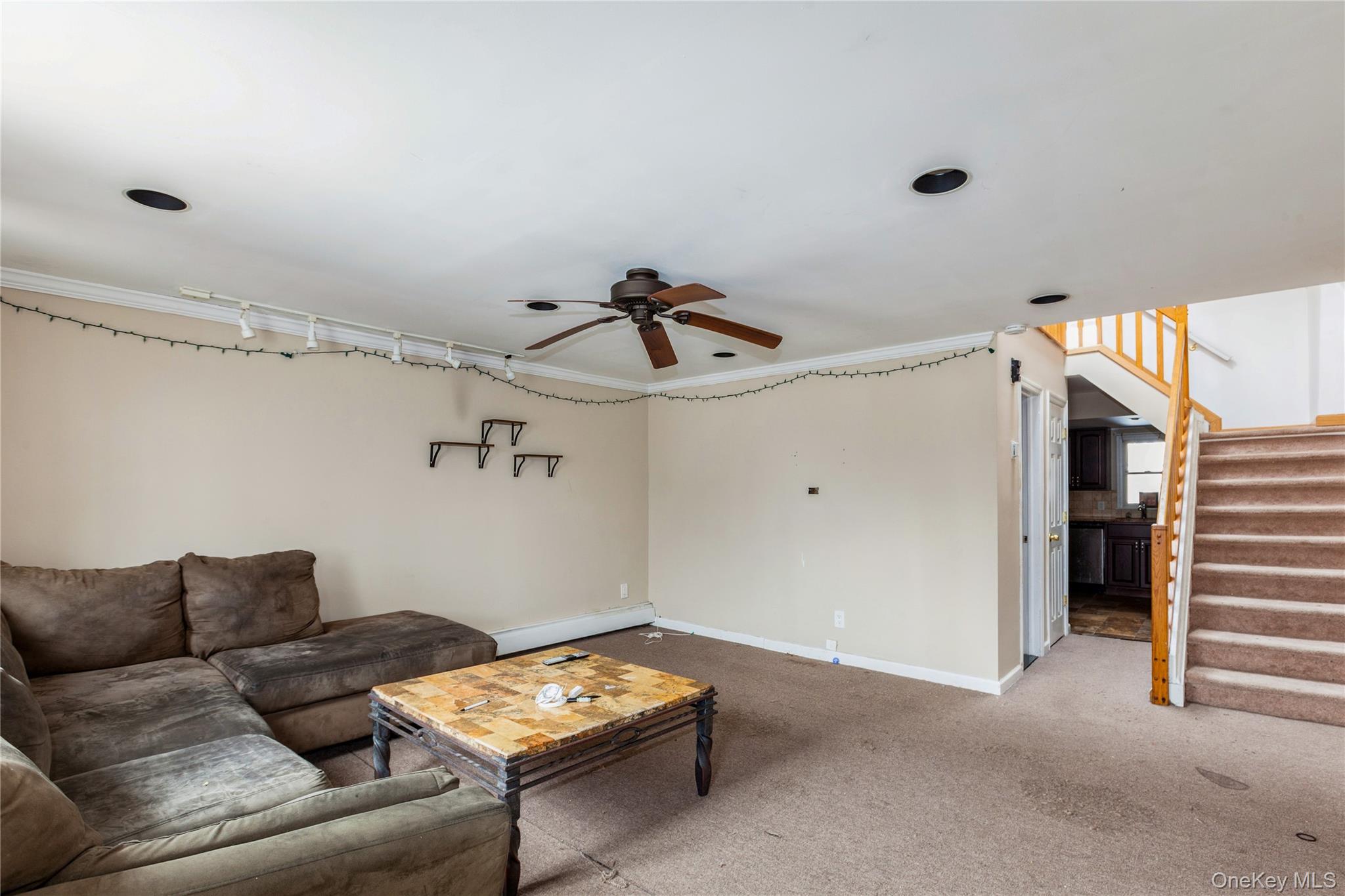 3955 South Street – For Sale photo 6
