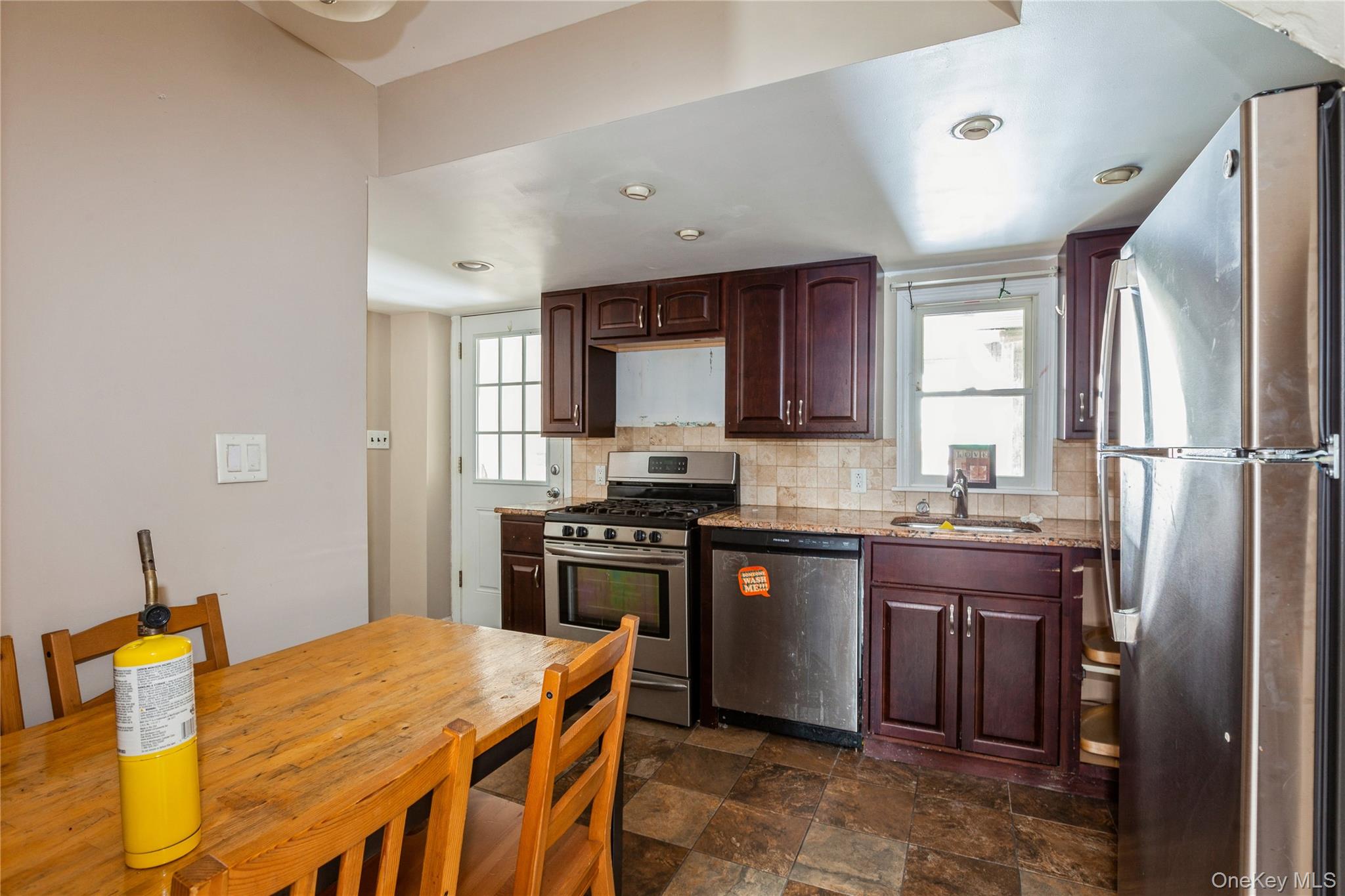 3955 South Street – For Sale photo 11