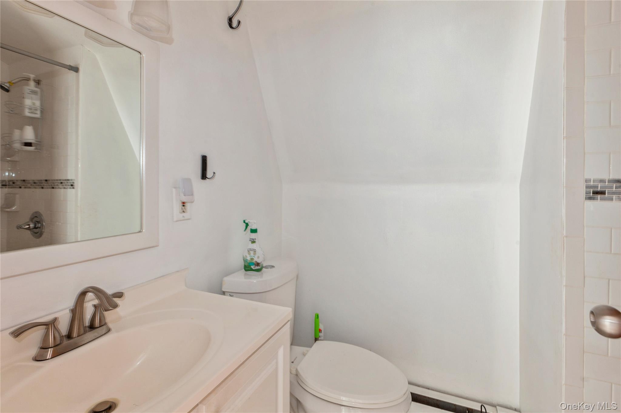 3955 South Street – For Sale photo 20