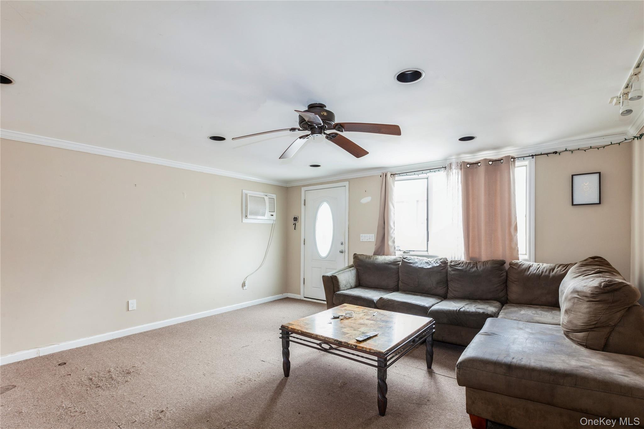 3955 South Street – For Sale photo 8