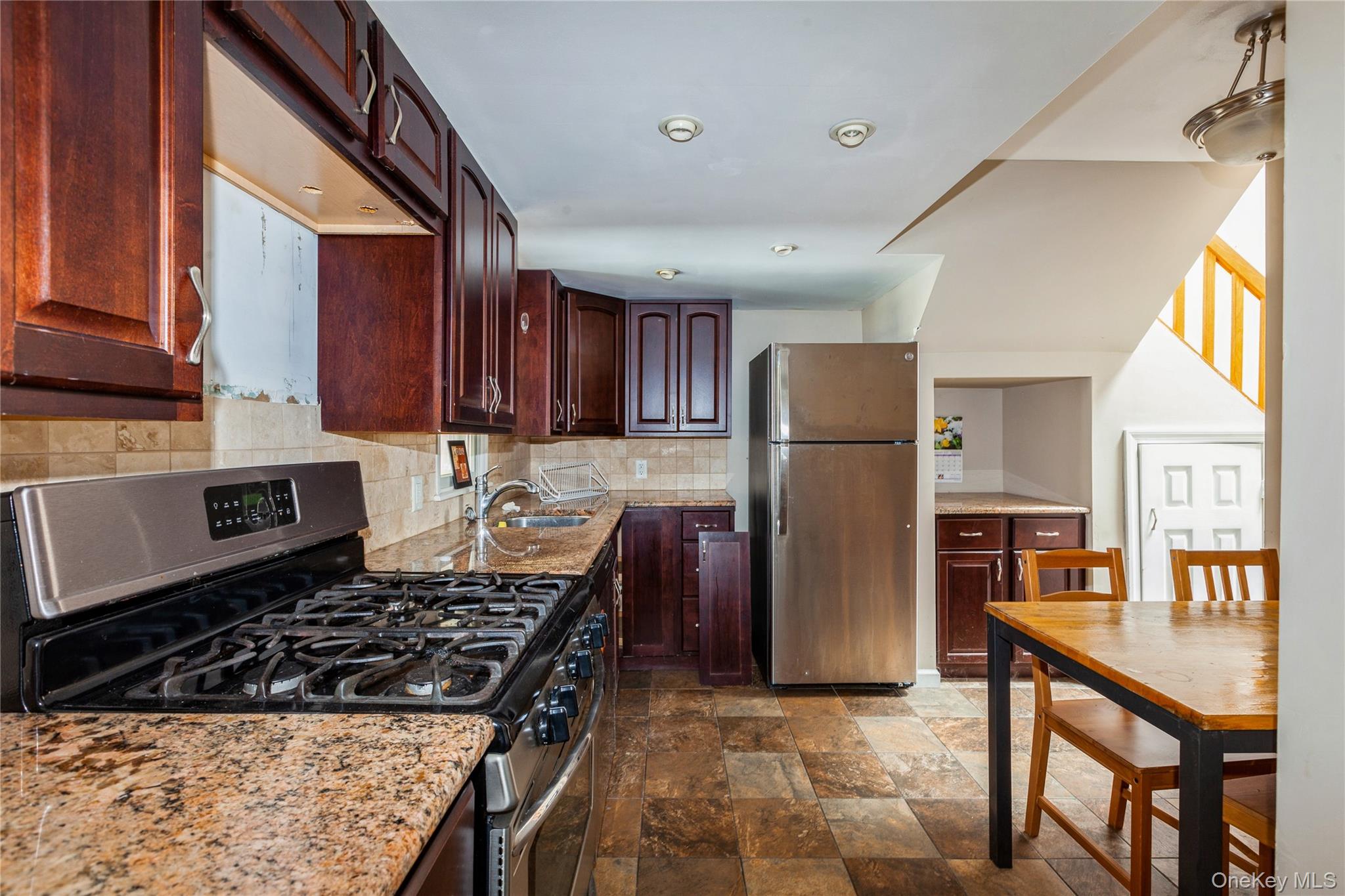 3955 South Street – For Sale photo 12