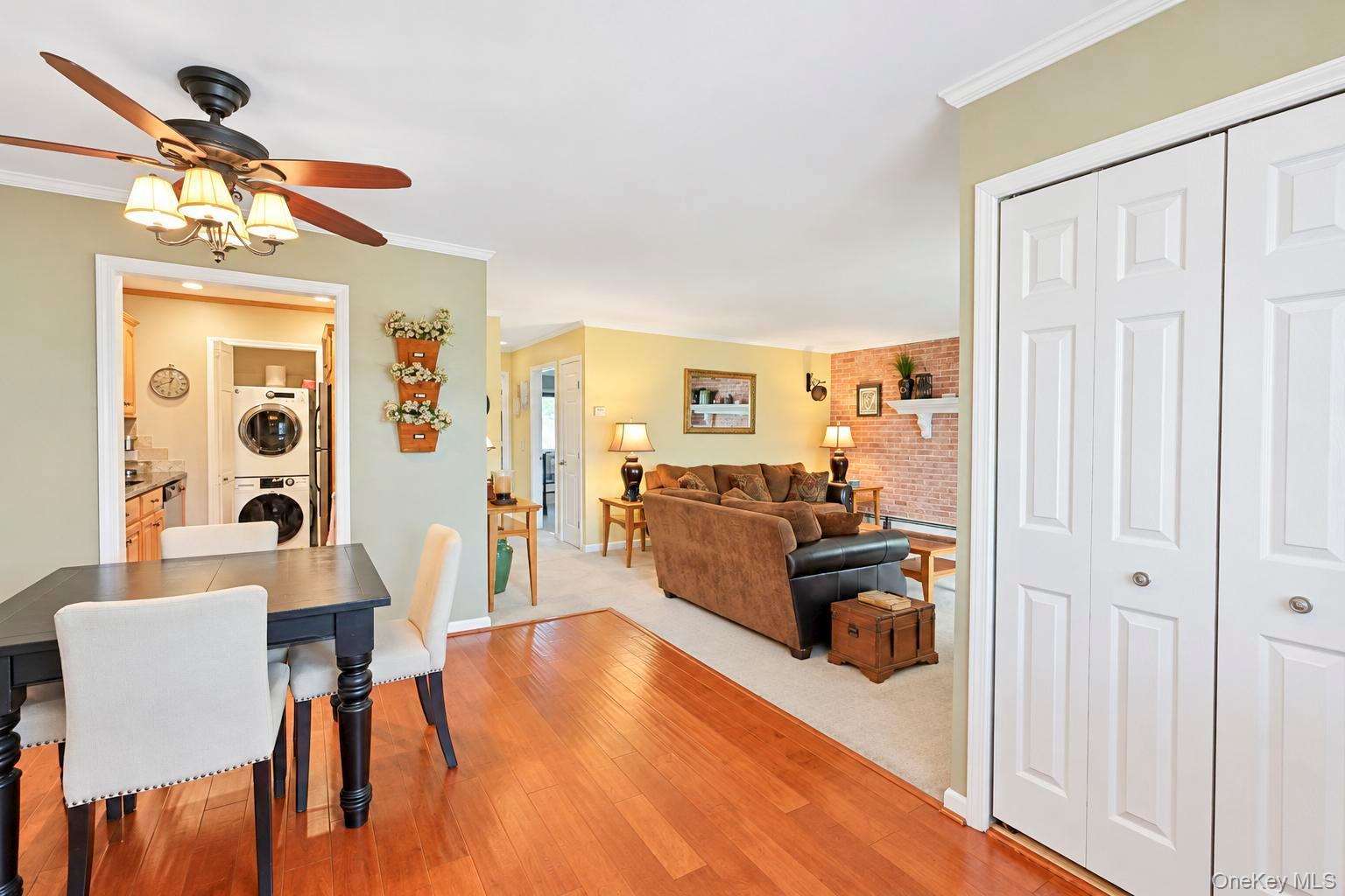 107 Richmond Boulevard, Unit 4B photo 8