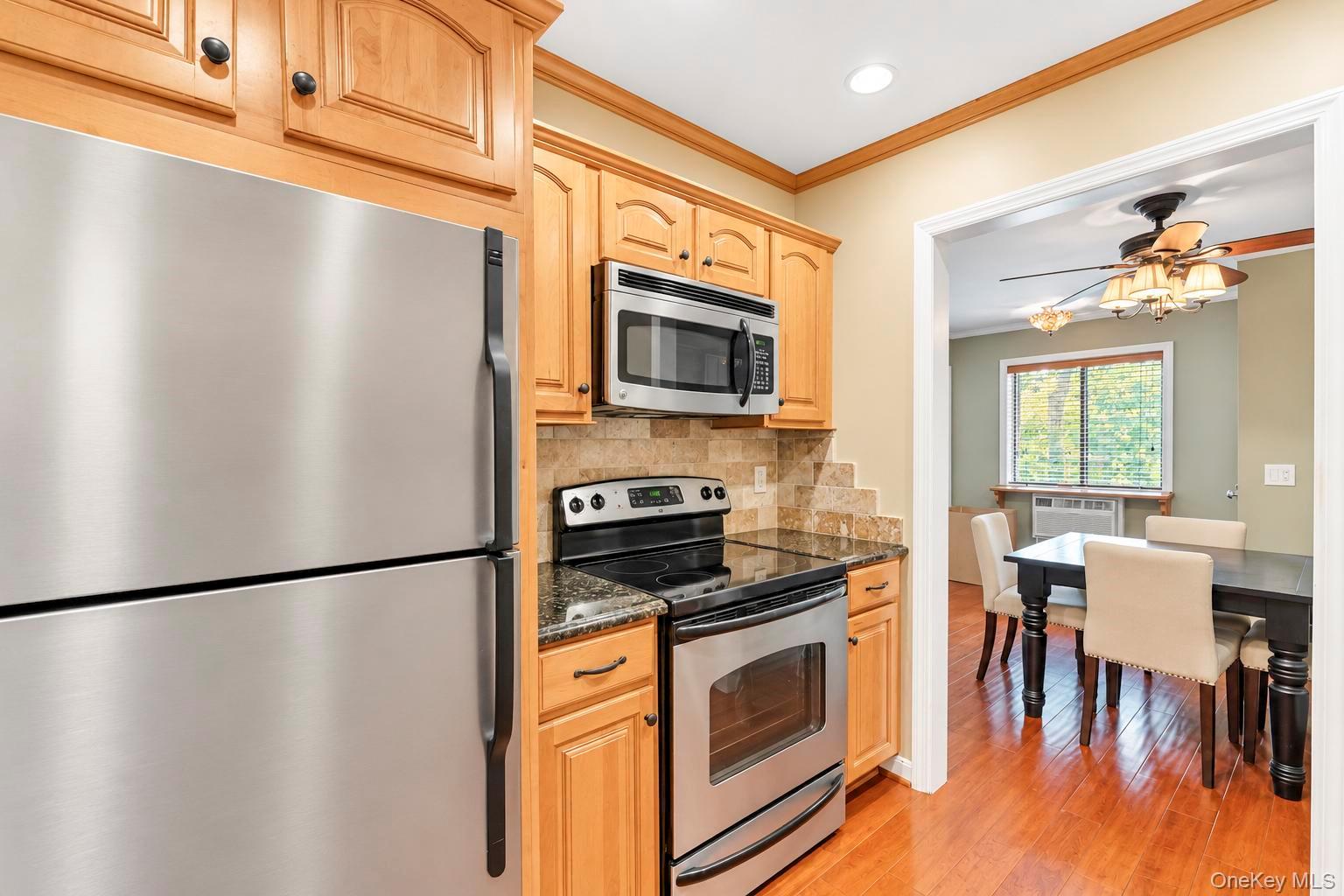 107 Richmond Boulevard, Unit 4B photo 19