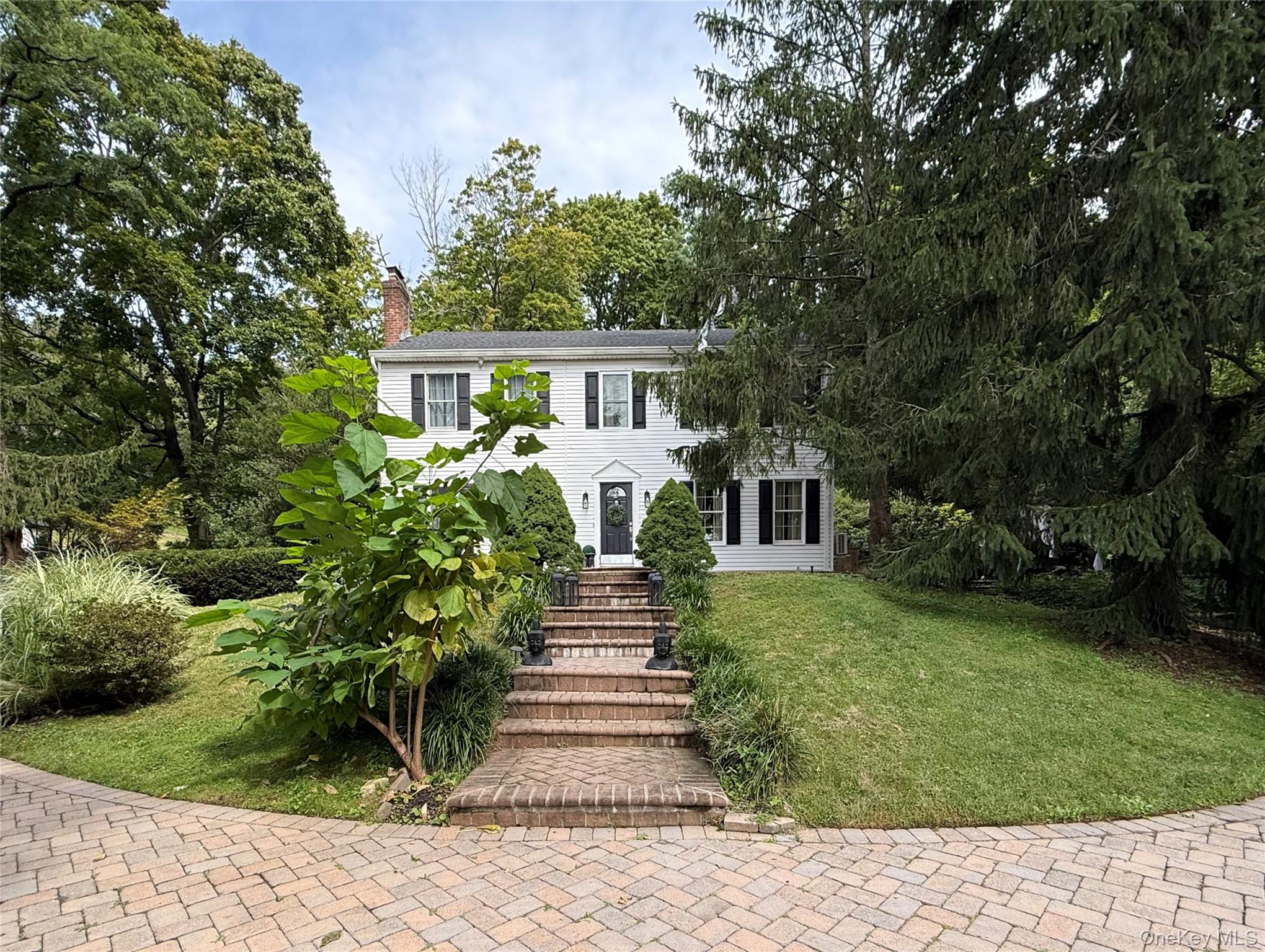 195 Cove Road – For Rent photo 2