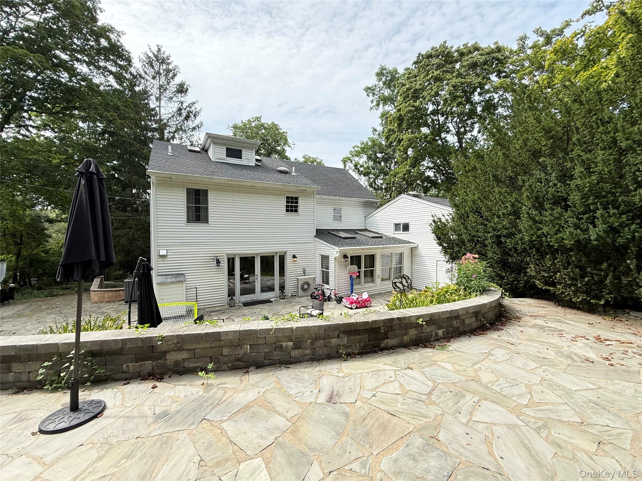 195 Cove Road – For Rent photo 20