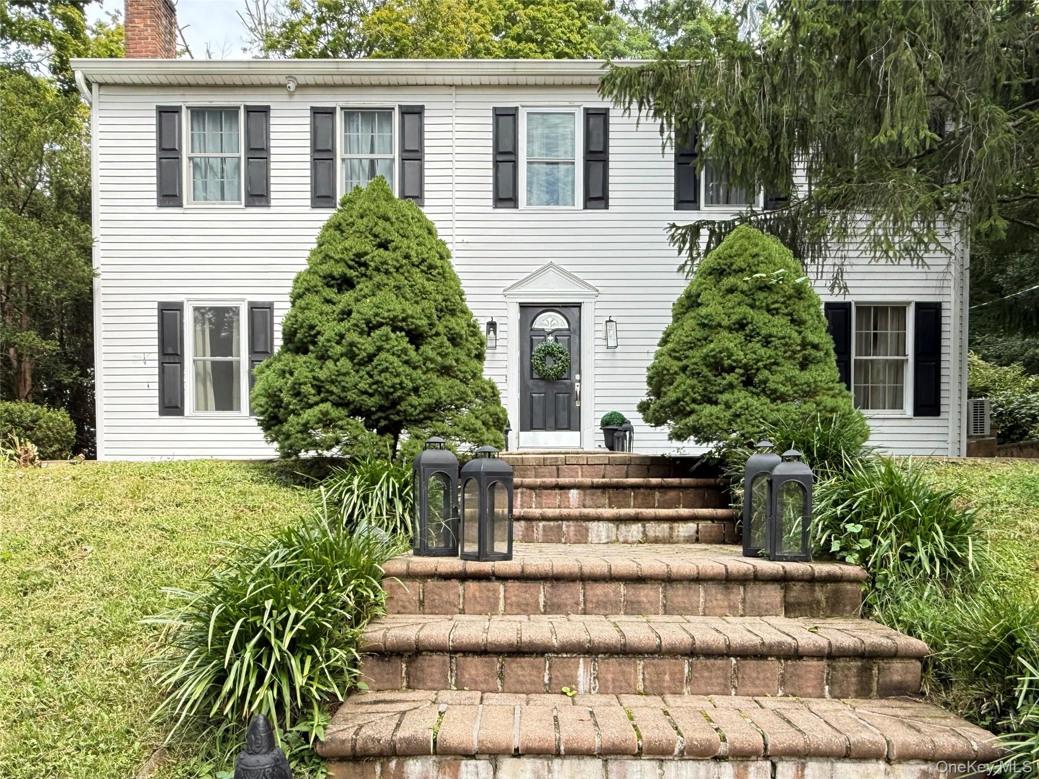 195 Cove Road – For Rent