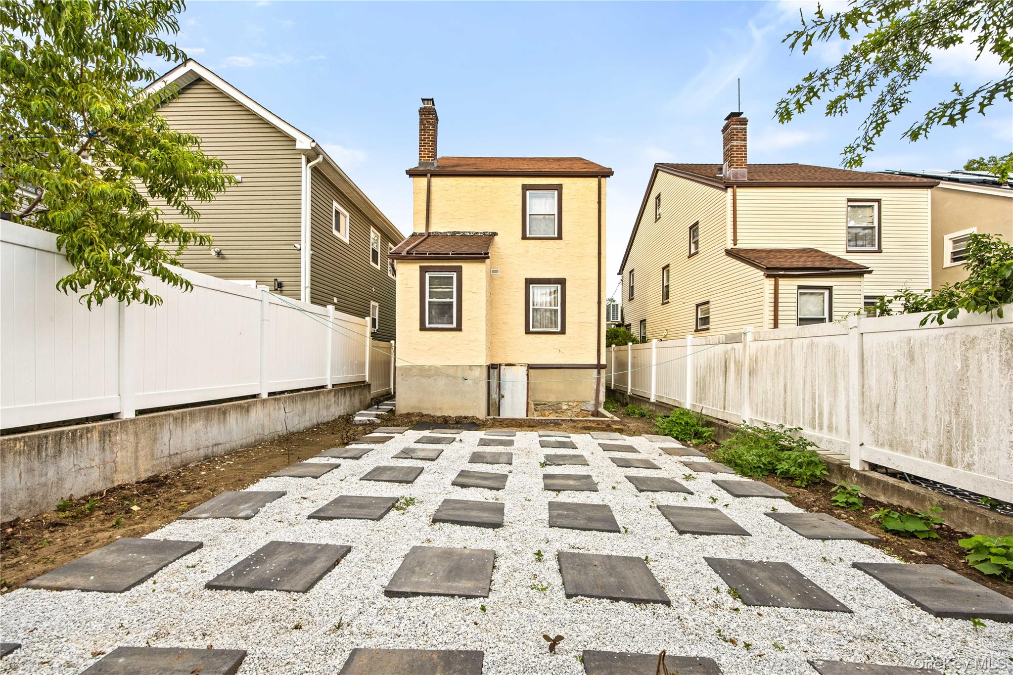 432 Bedford Avenue – For Sale photo 29
