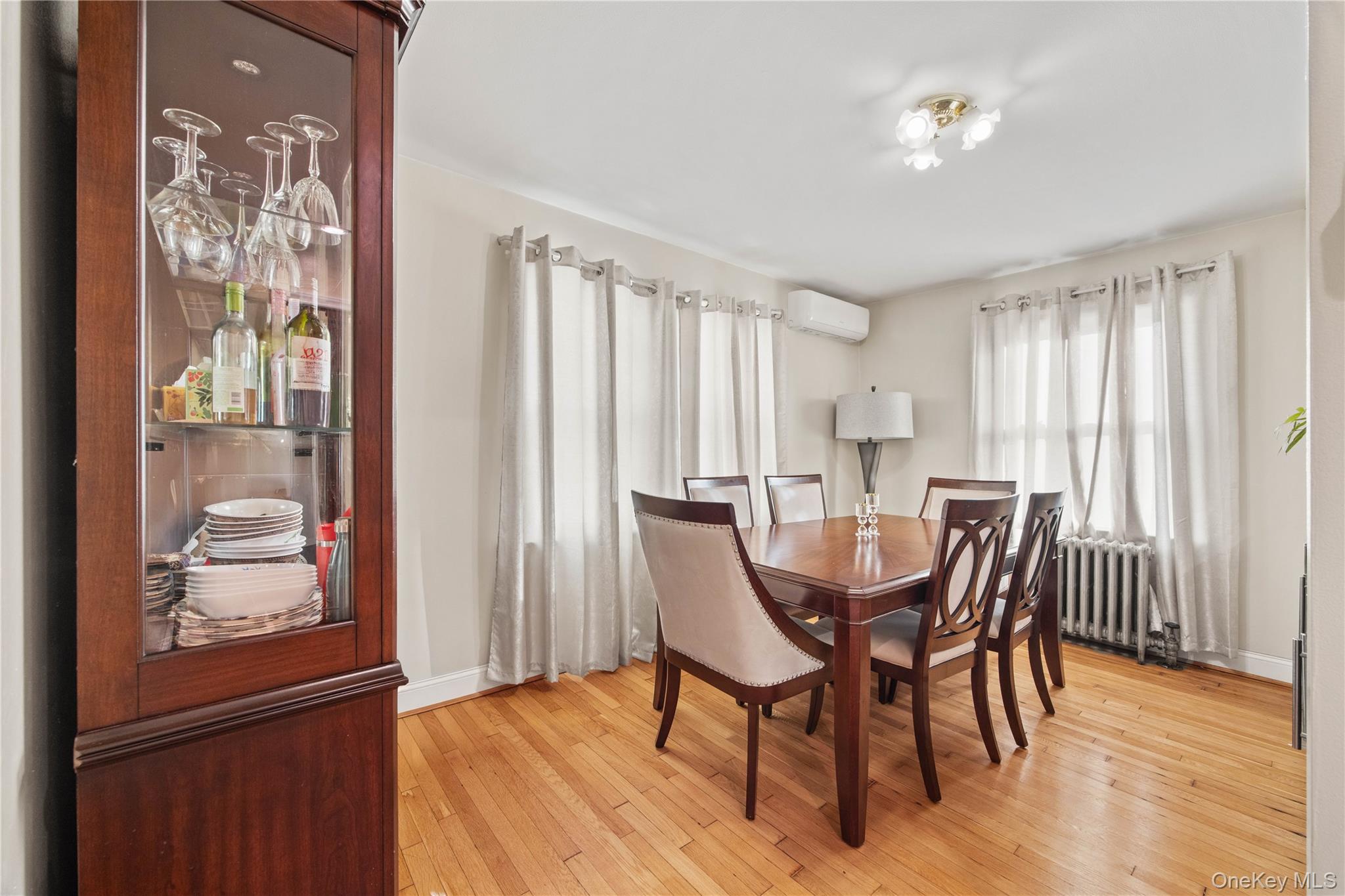 432 Bedford Avenue – For Sale photo 8