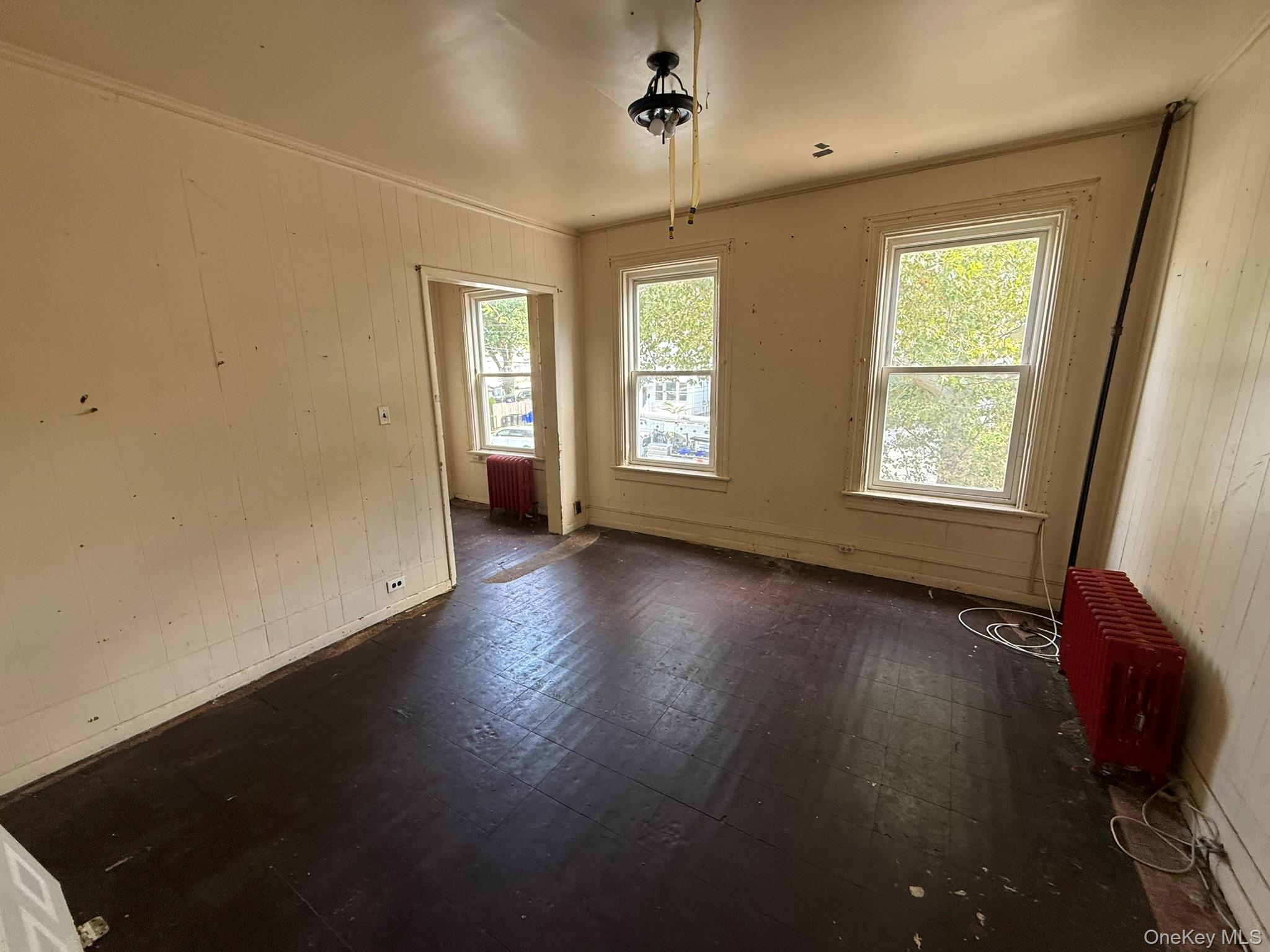 332 S 6th Avenue – For Sale photo 6