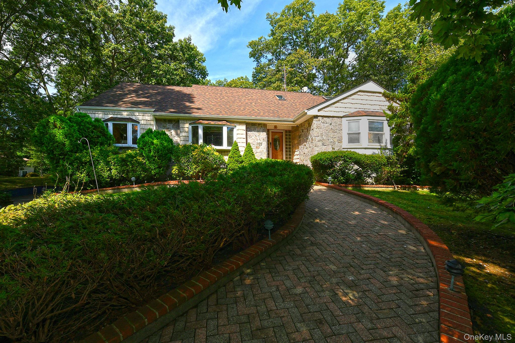 4 Village Hill Drive – For Sale photo 4