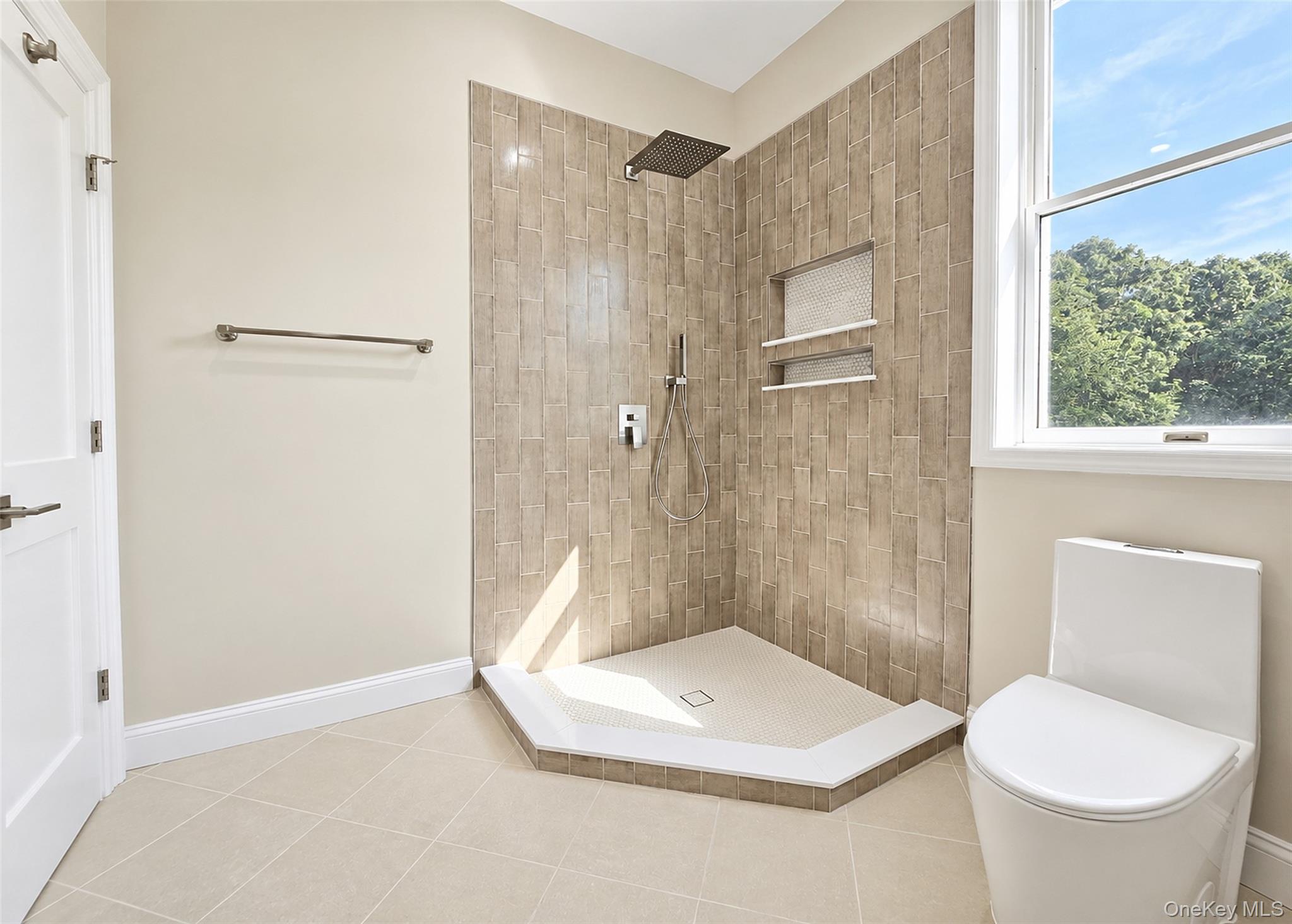 19 Victoria Lane – For Sale photo 20
