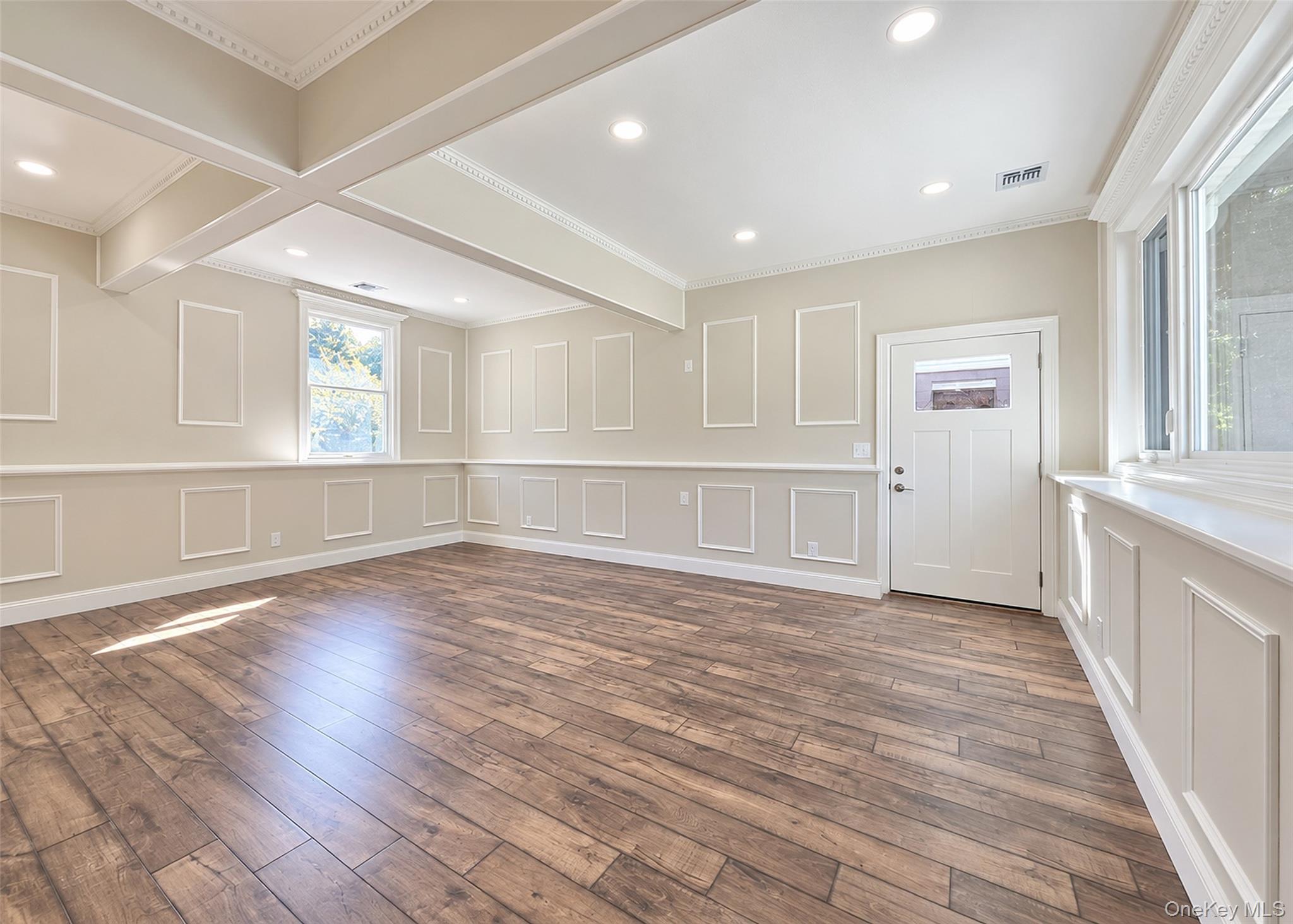 19 Victoria Lane – For Sale photo 18