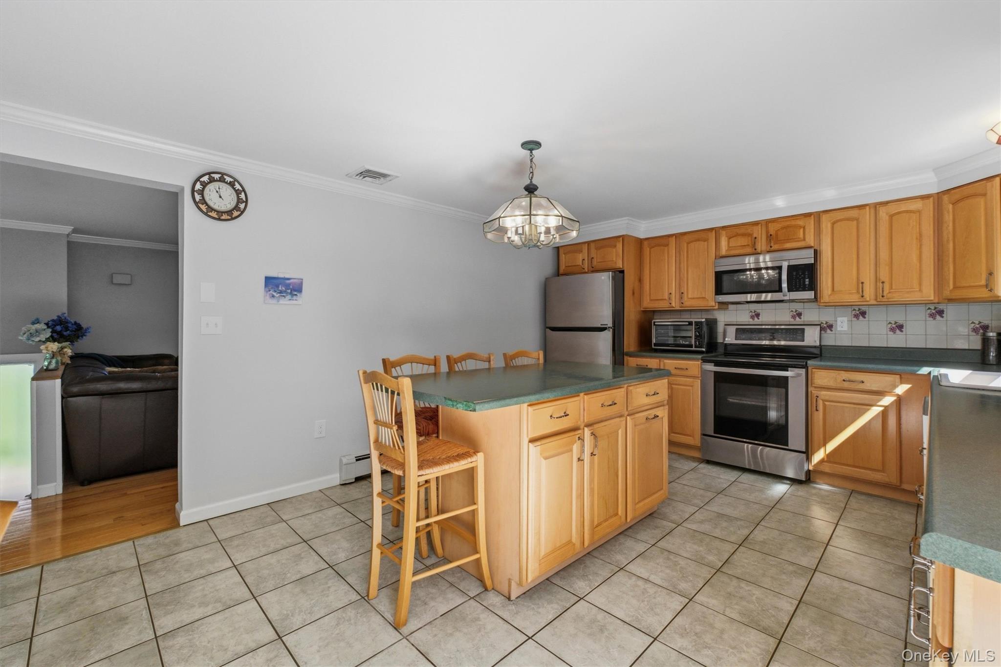 77 Robin Drive – For Sale photo 11