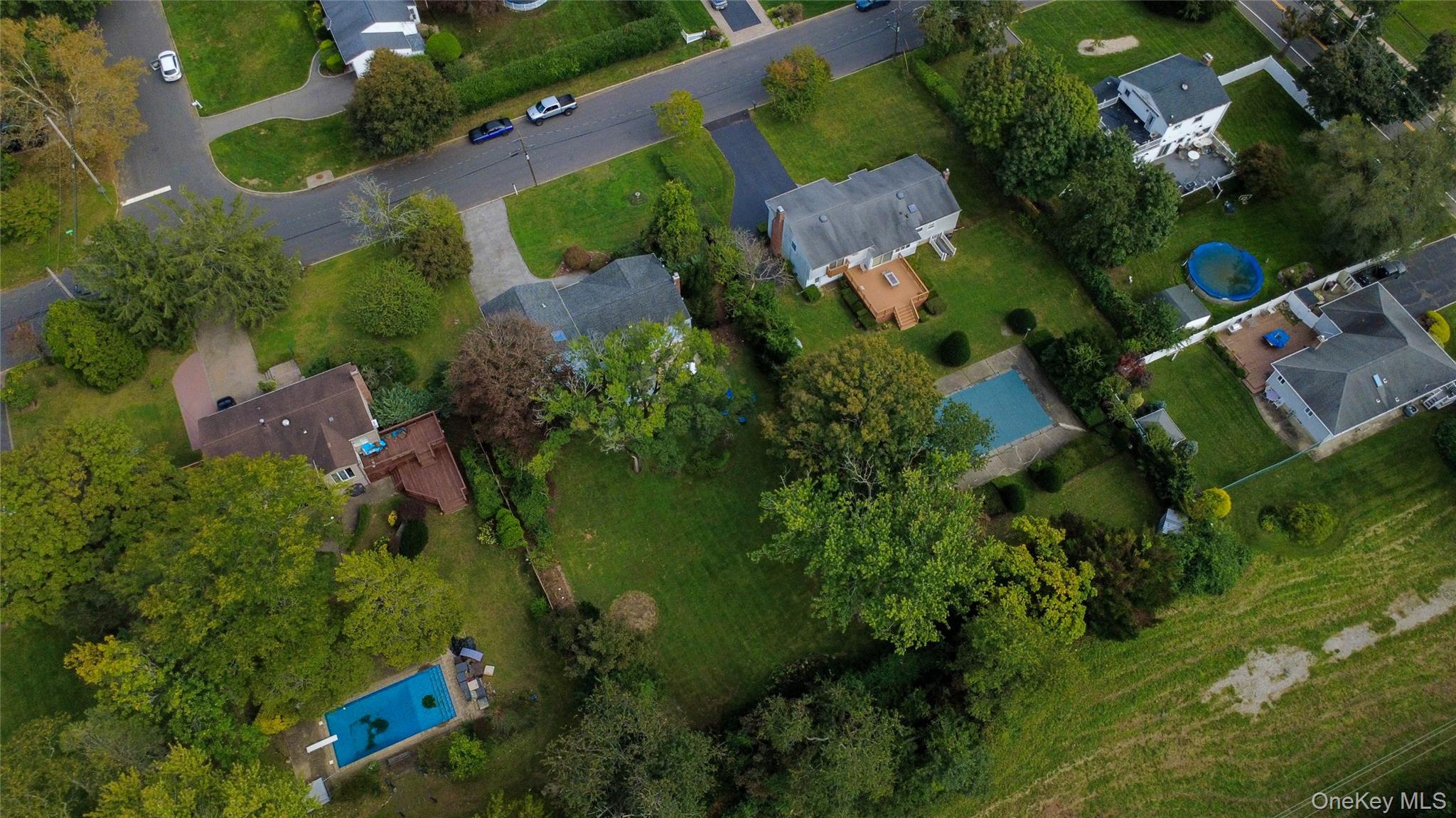 5 Lansing Lane – For Sale photo 40