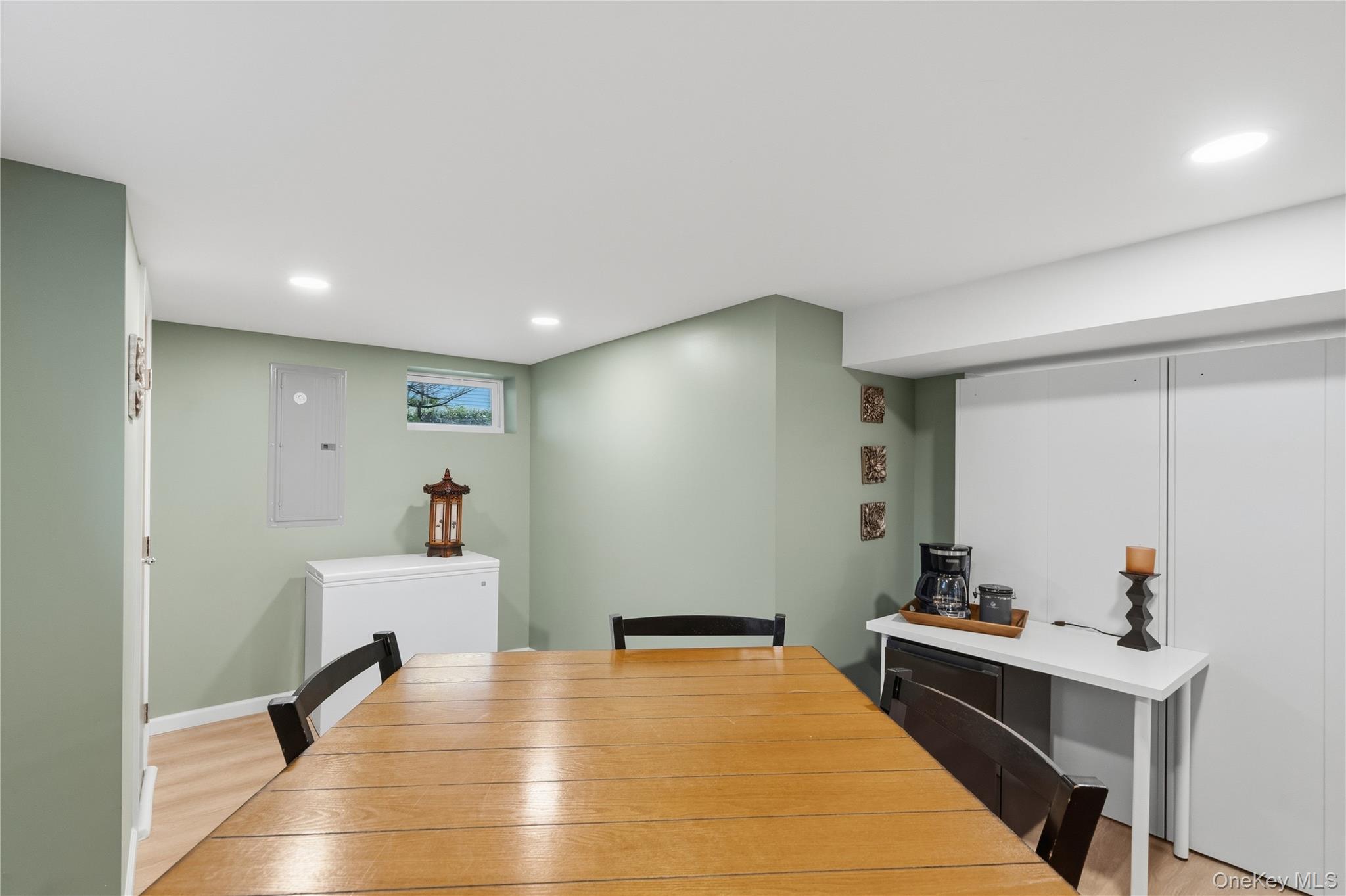 5 Lansing Lane – For Sale photo 27