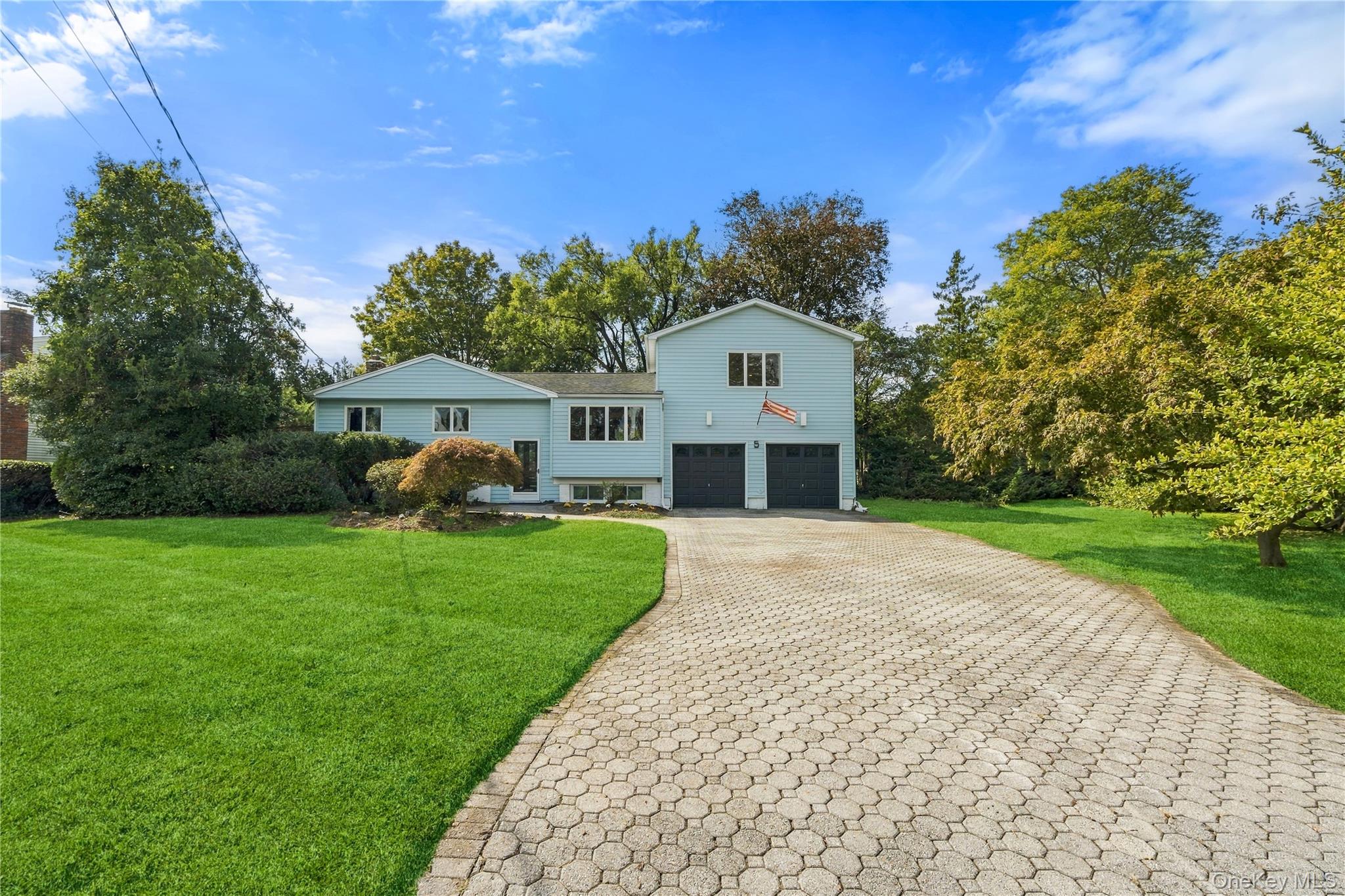 5 Lansing Lane – For Sale