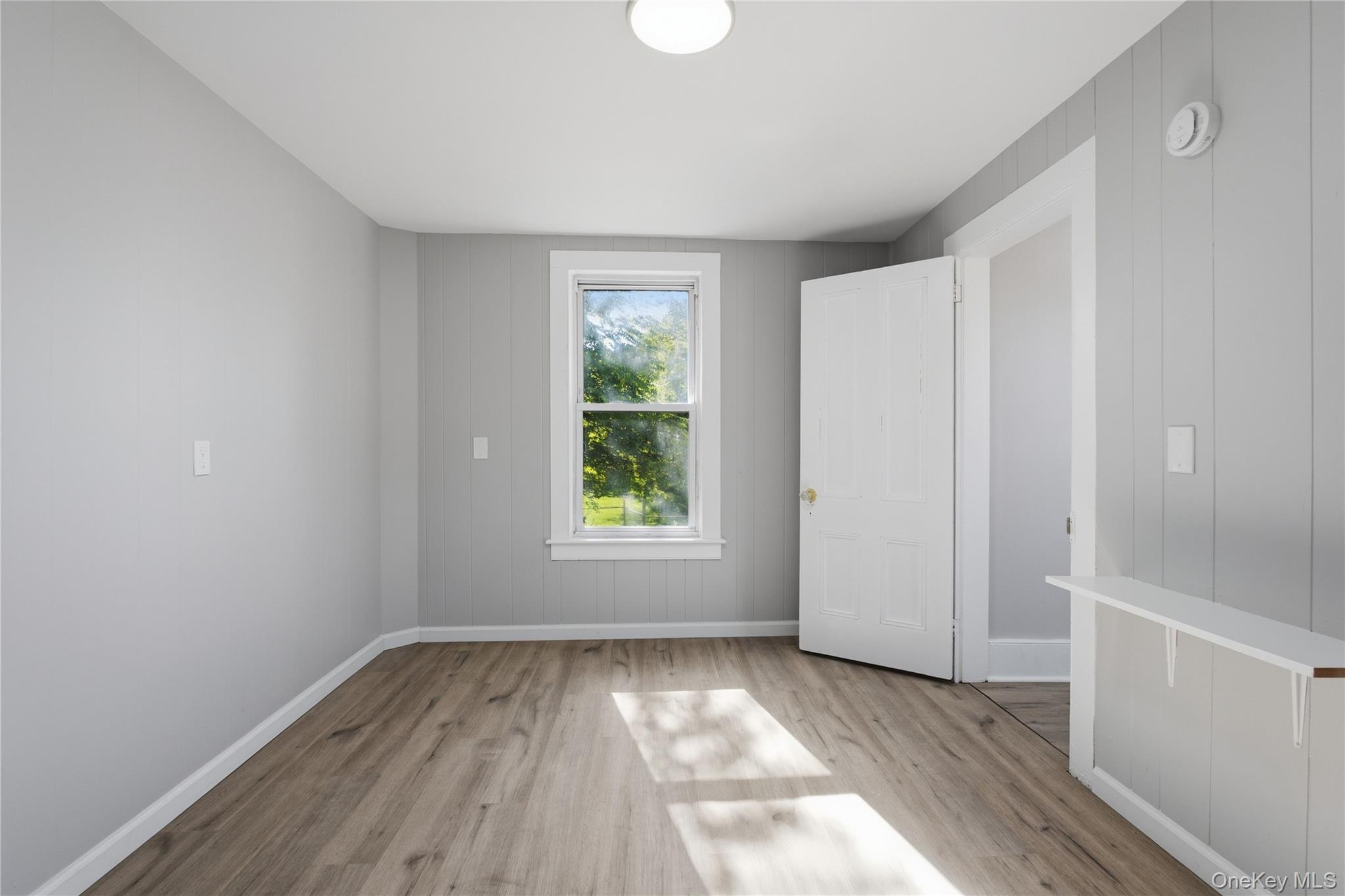 10 Jones Street – For Sale photo 10