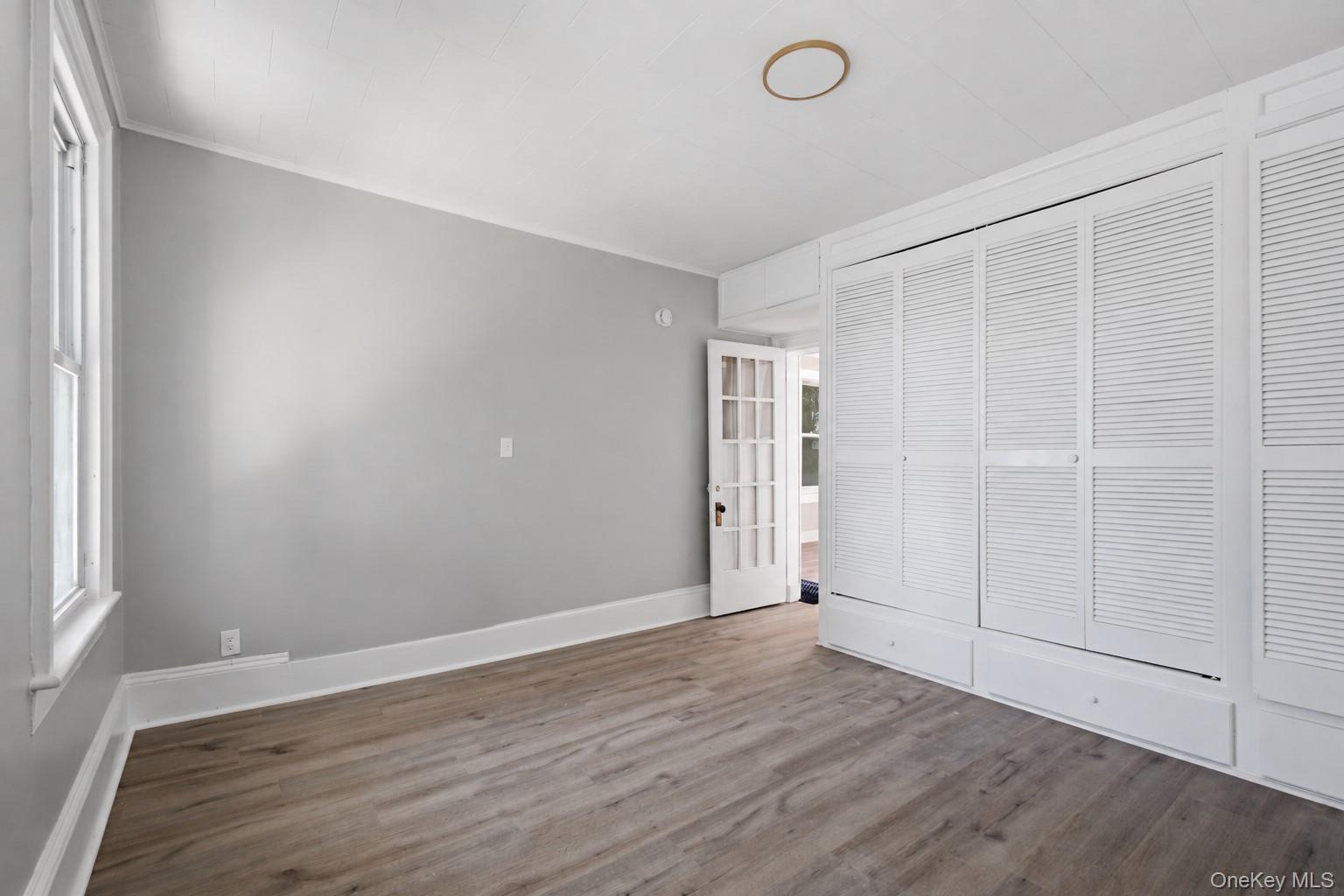 10 Jones Street – For Sale photo 9