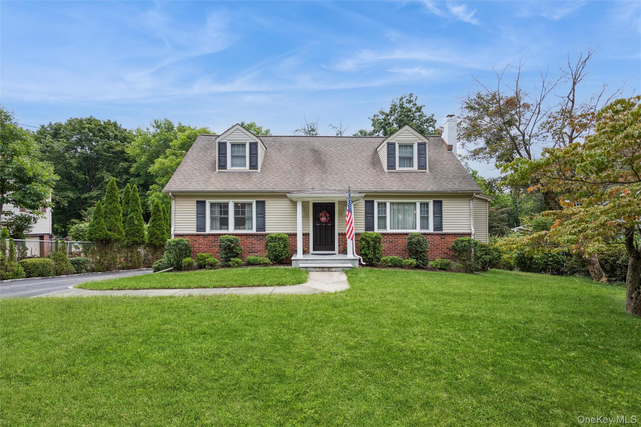 252 Buttonwood Avenue – For Sale