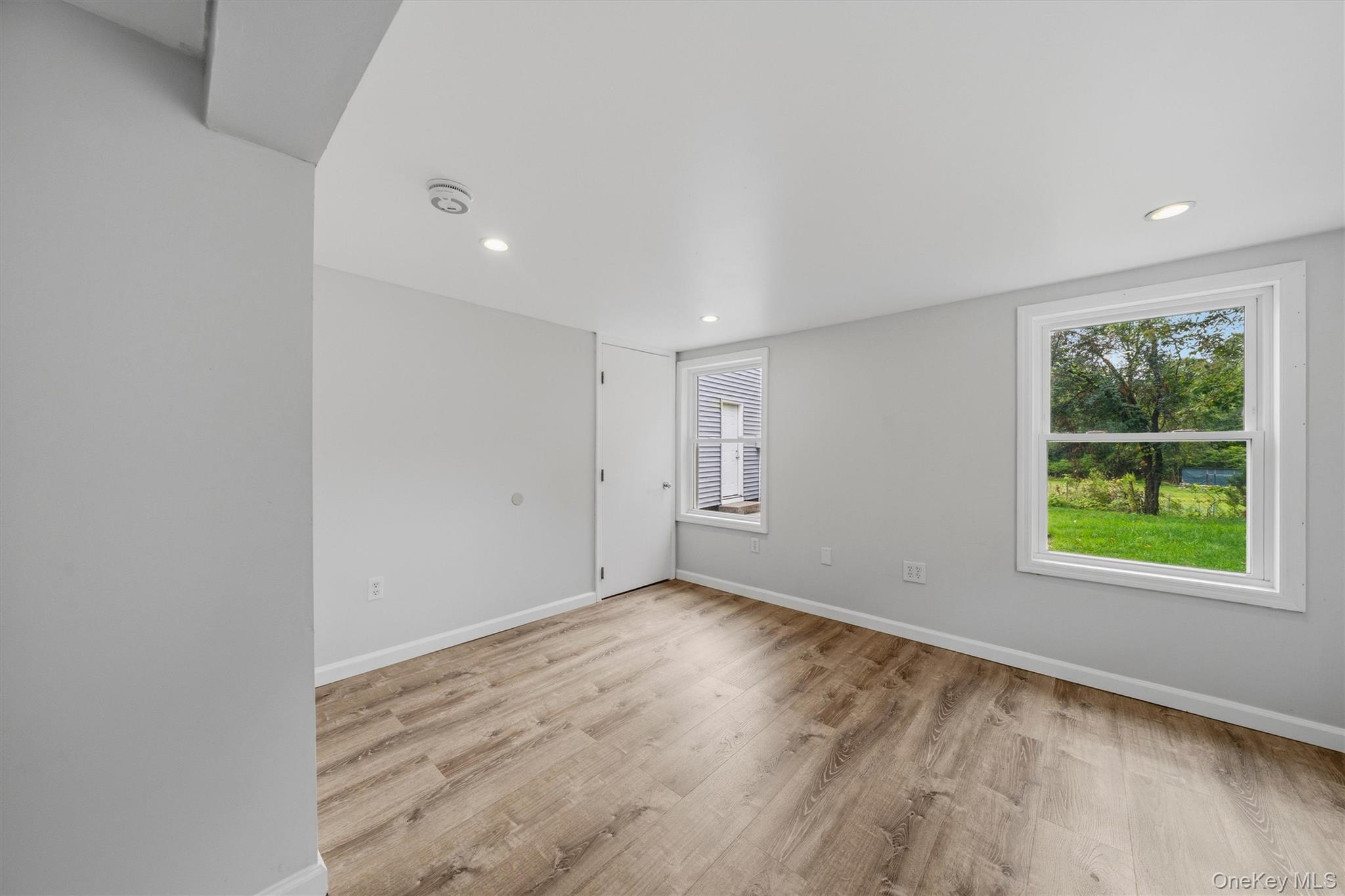 11 Strack Road – For Sale photo 36