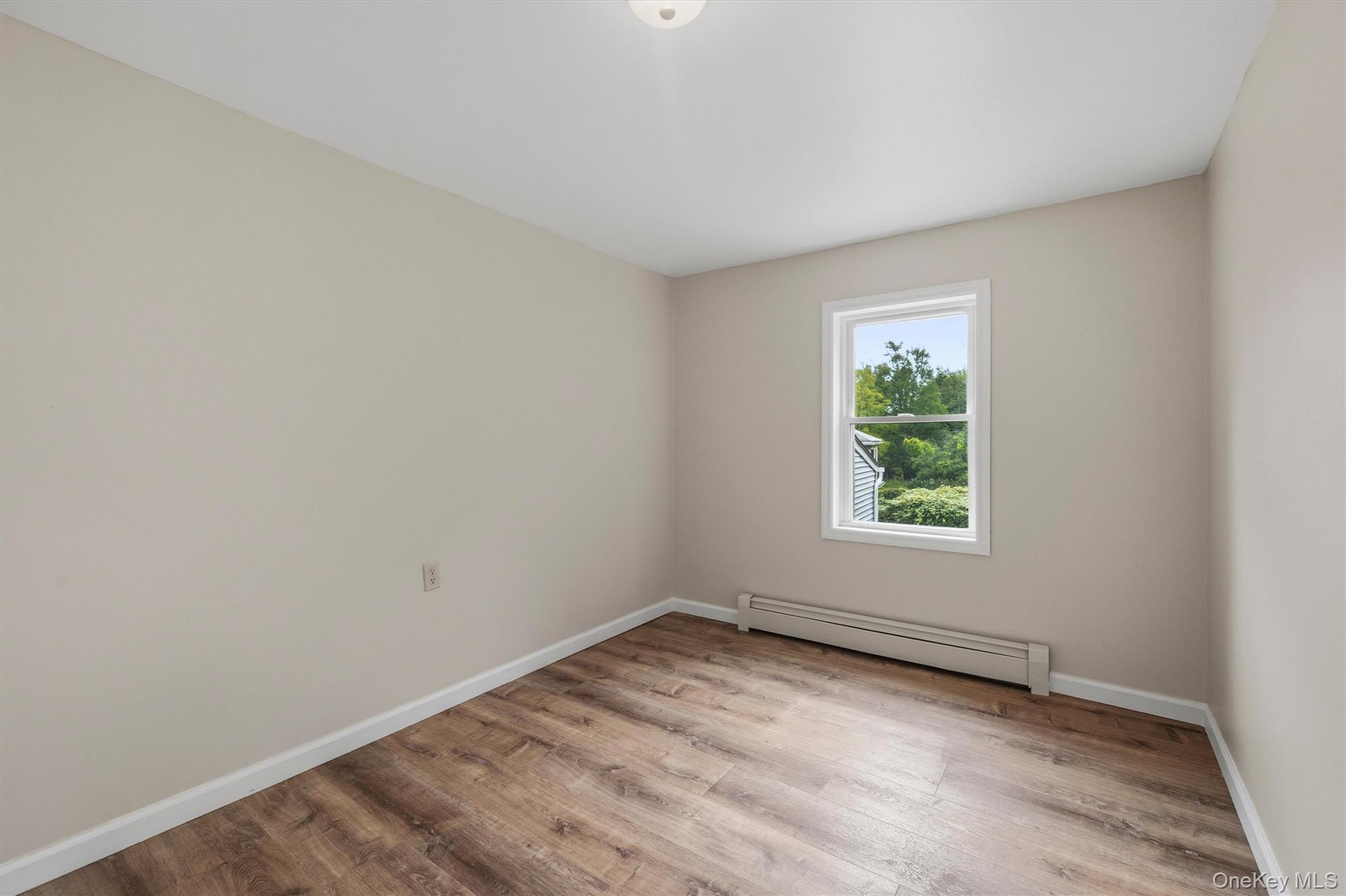 11 Strack Road – For Sale photo 21