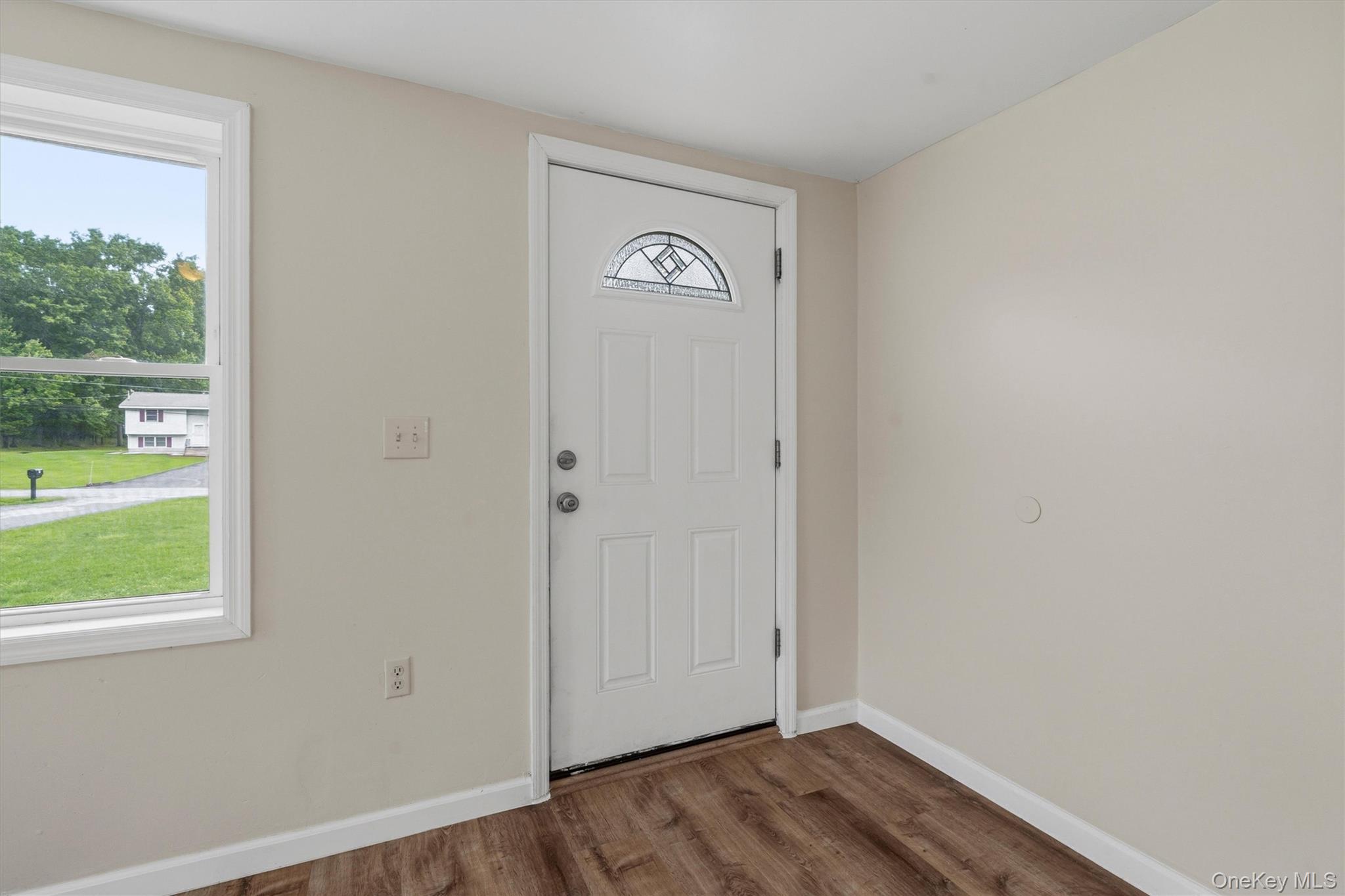 11 Strack Road – For Sale photo 9