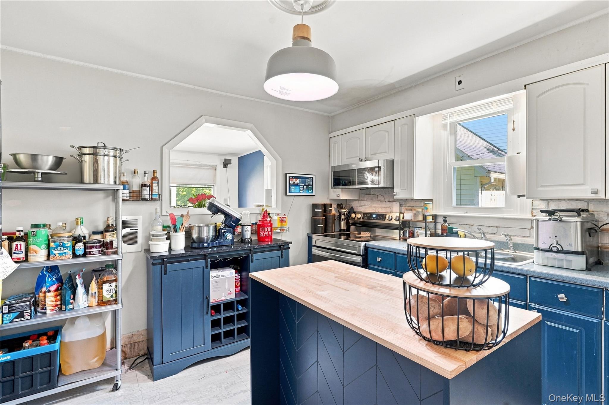 18 Underhill Avenue – For Sale photo 15