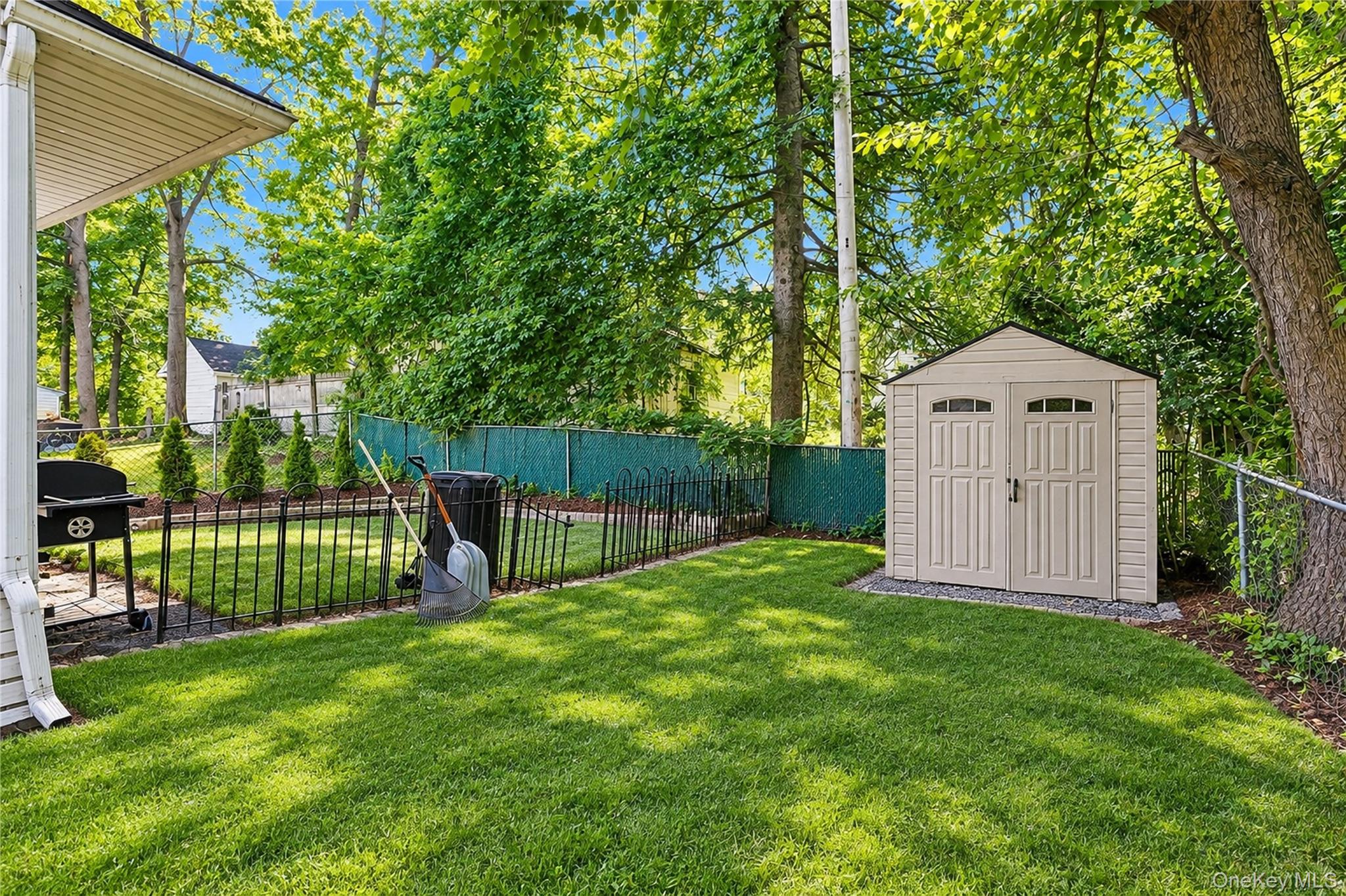 18 Underhill Avenue – For Sale photo 22