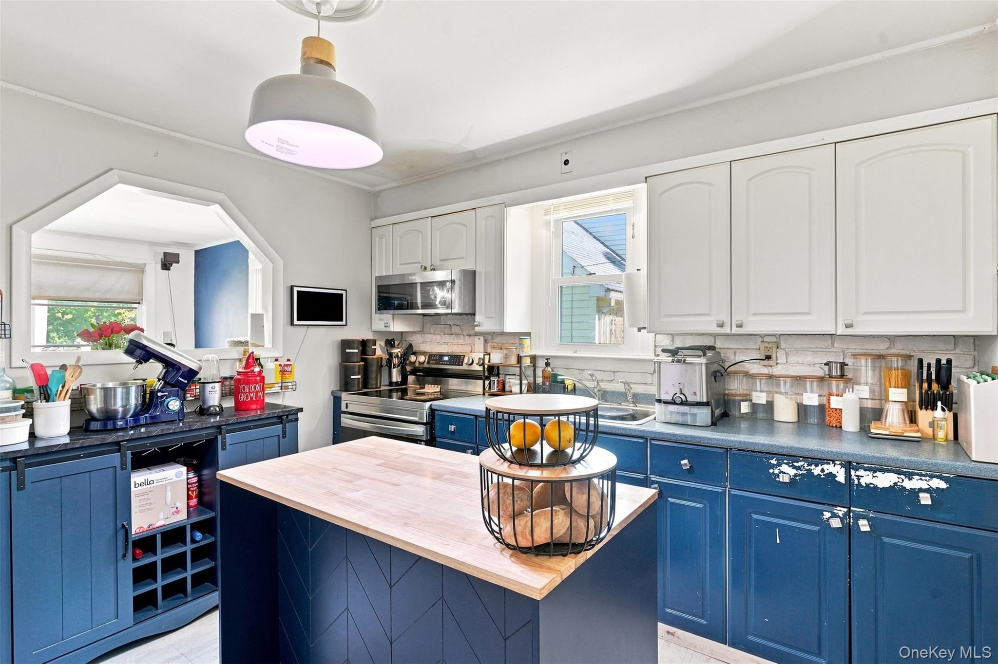 18 Underhill Avenue – For Sale photo 14