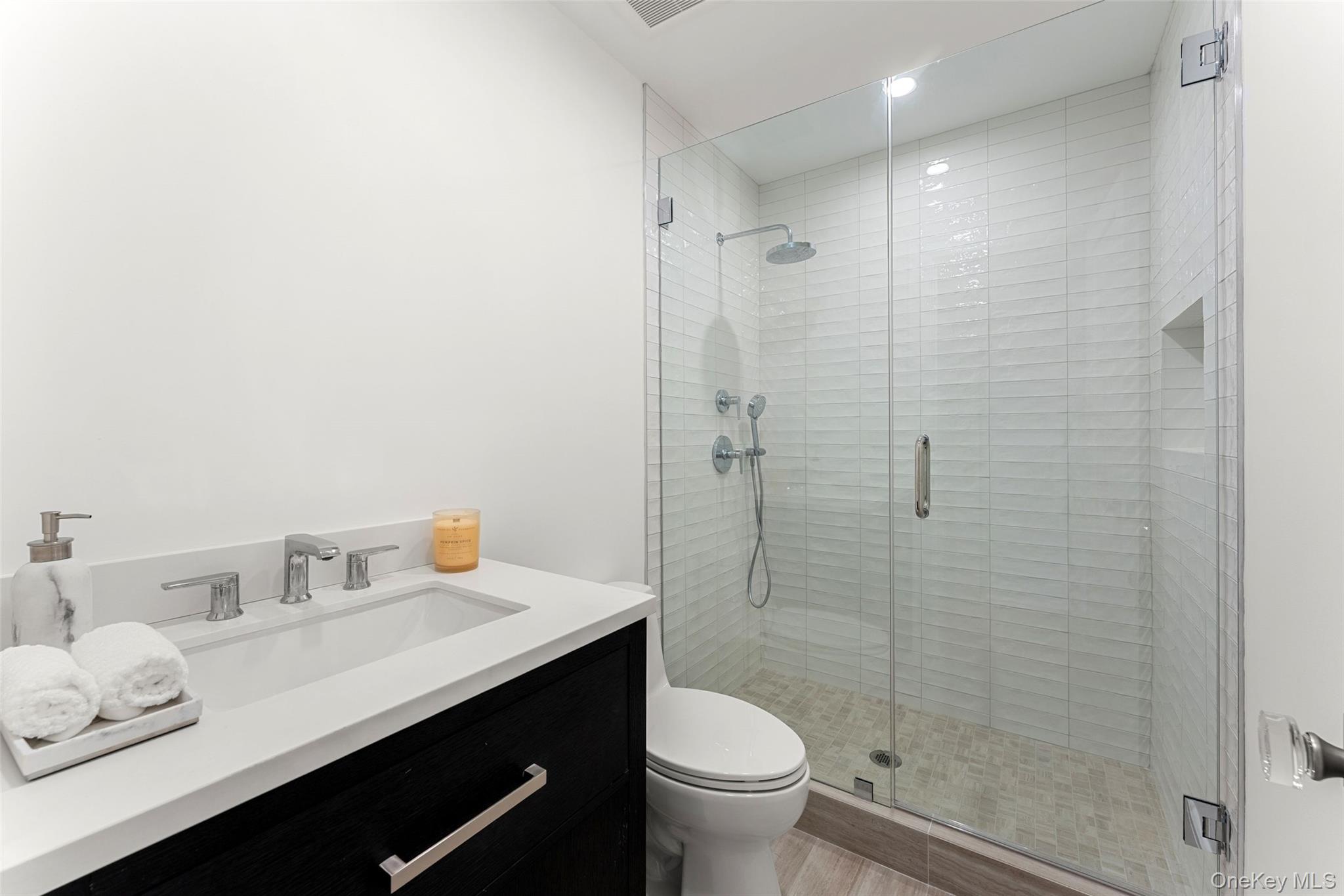 65 Fox Meadow Road – For Sale photo 24