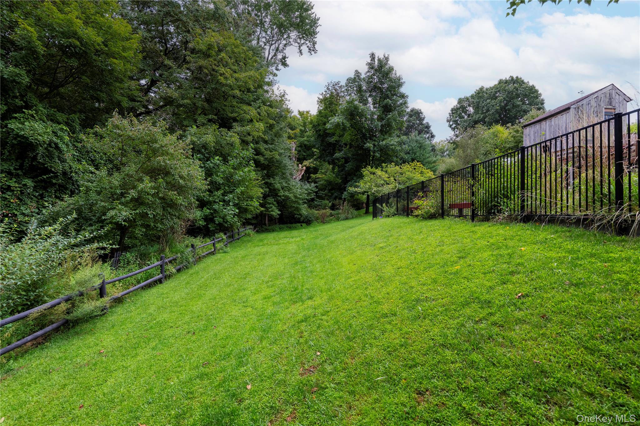 52 Friendly Road – For Sale photo 12