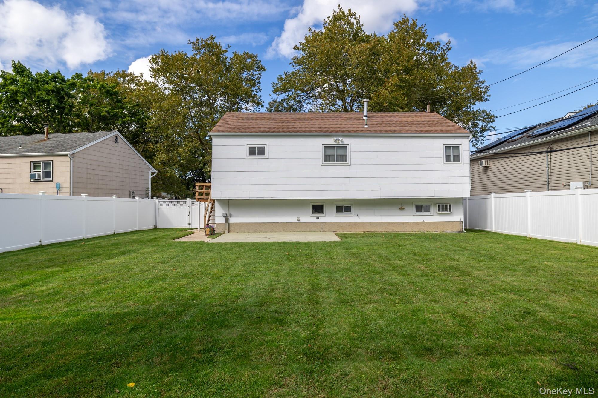8 Ripley Drive – For Sale photo 23