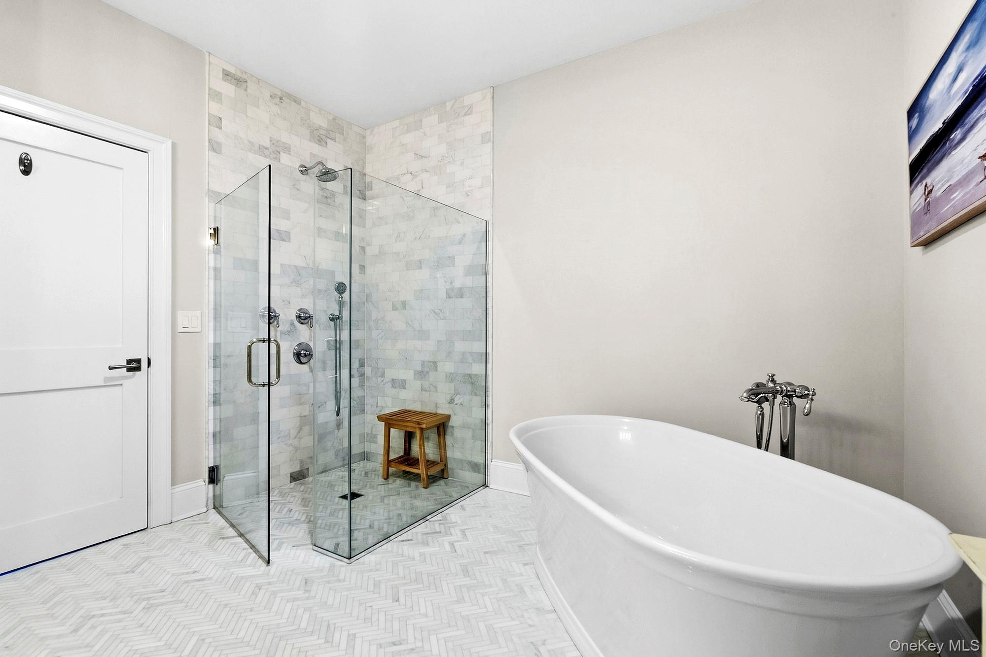 221 Coach Drive – For Sale photo 13