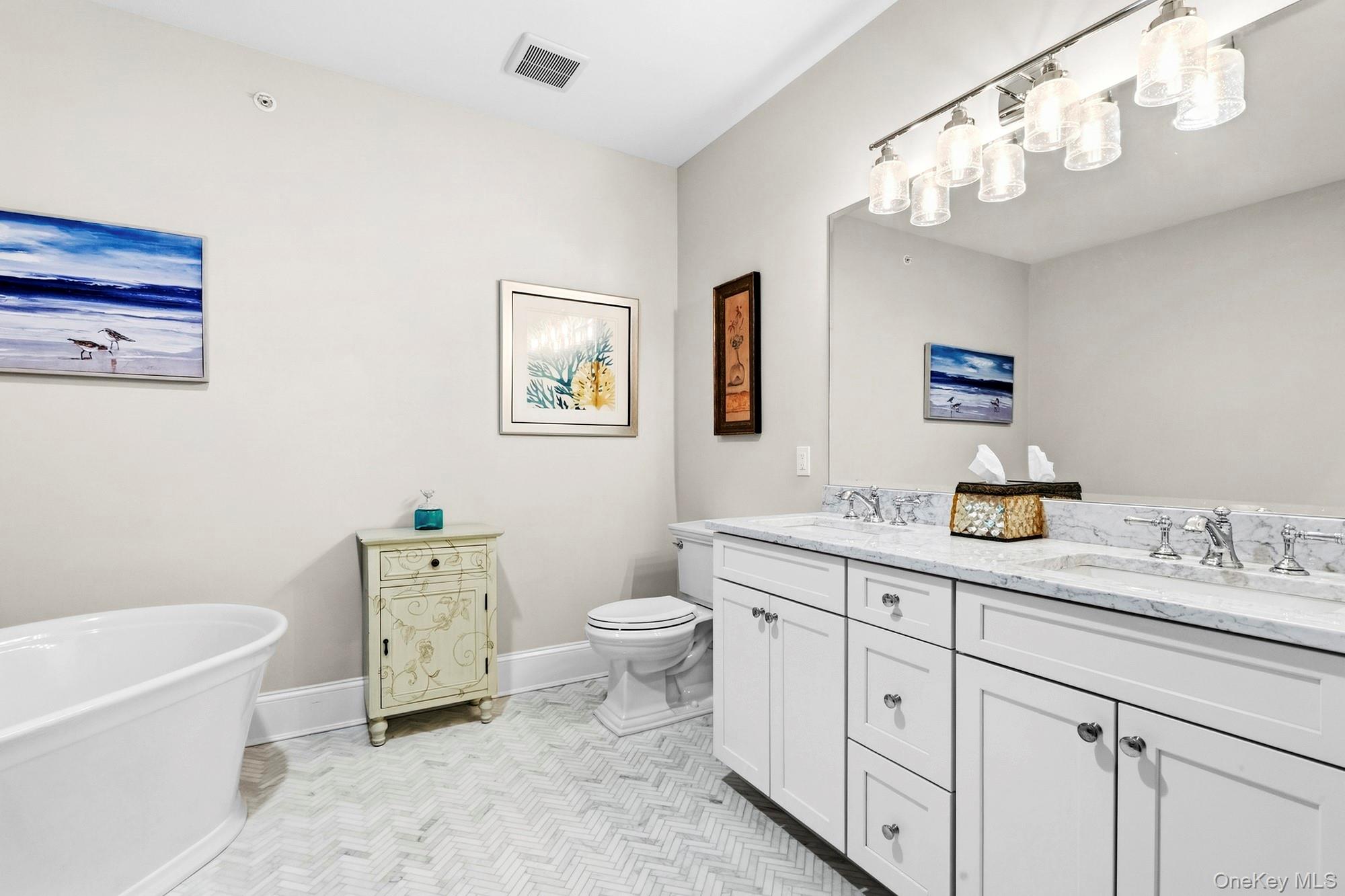 221 Coach Drive – For Sale photo 12