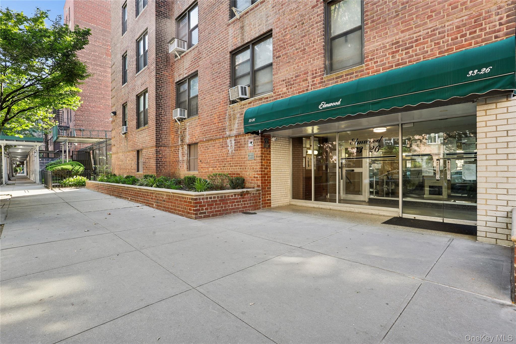 33-26 92nd Street, Unit 6R photo 12