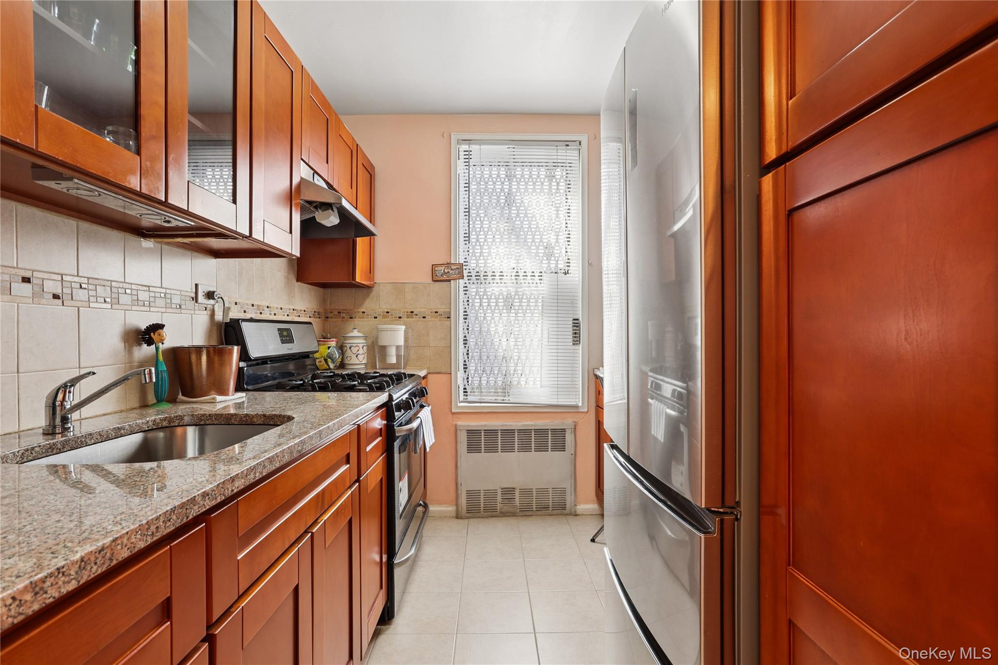 33-26 92nd Street, Unit 6R photo 6