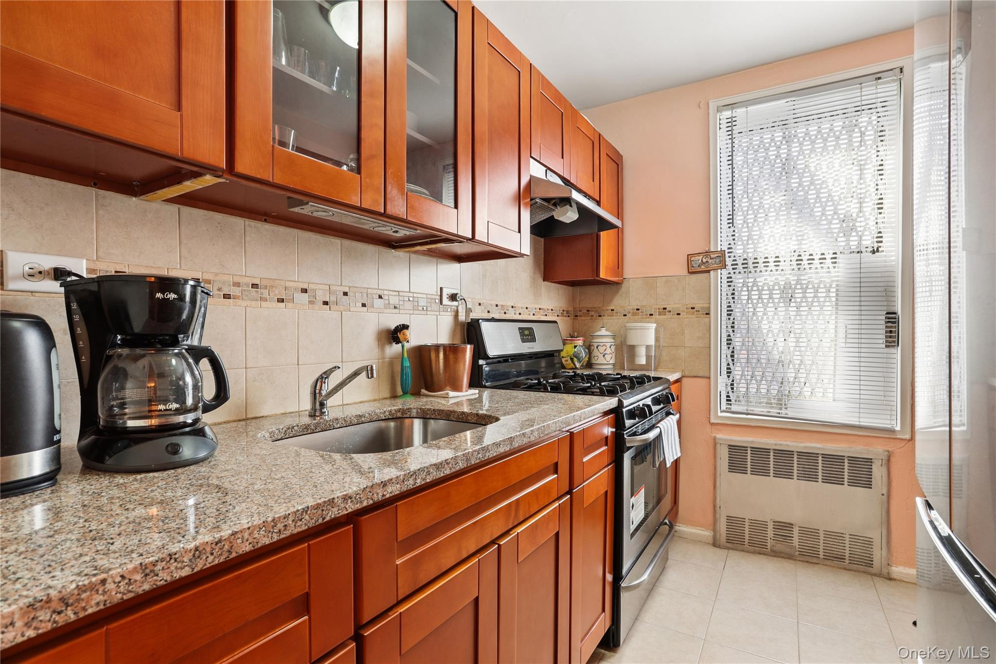 33-26 92nd Street, Unit 6R photo 7