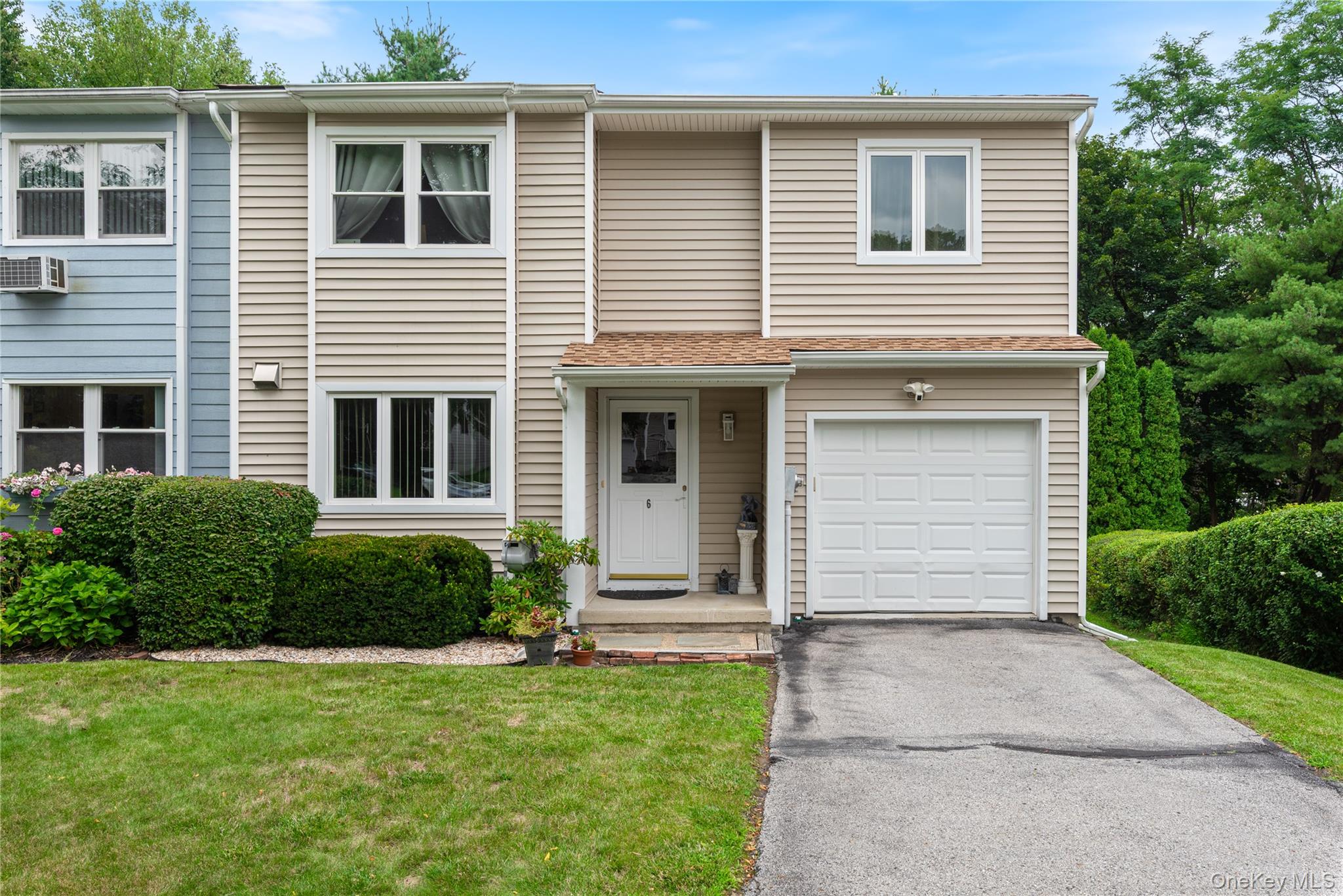 6 Hamlet Court – For Sale photo 3