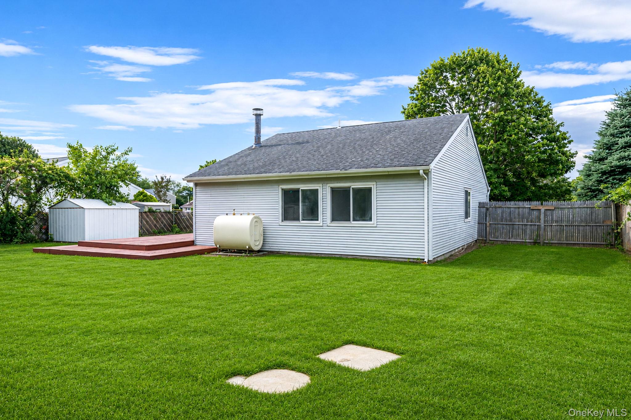 9 Carson Lane – For Sale photo 31