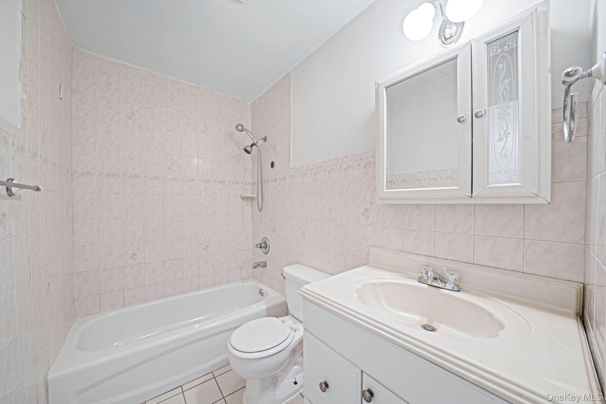 9 Carson Lane – For Sale photo 15