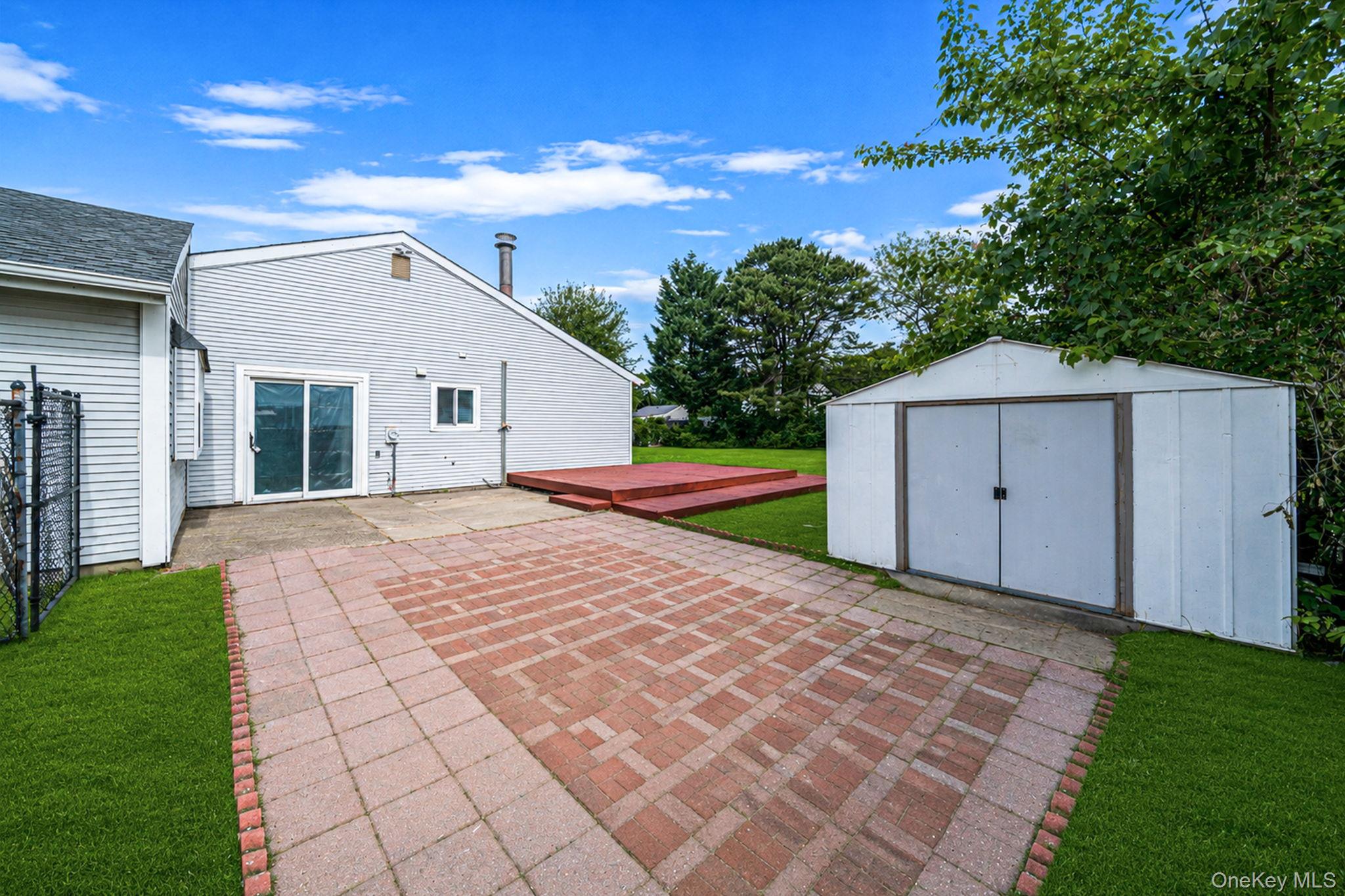 9 Carson Lane – For Sale photo 28