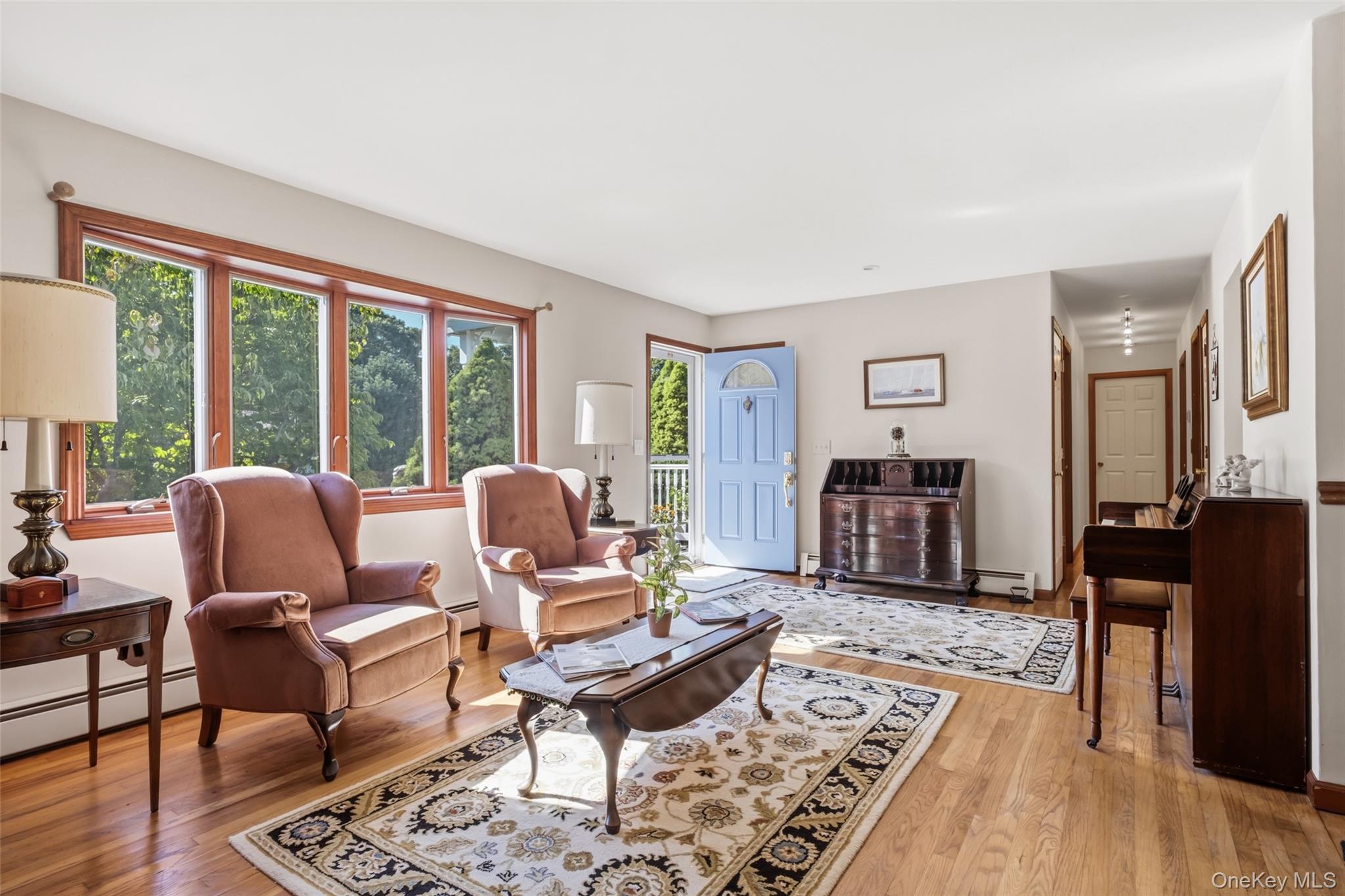 1035 Theresa Drive – For Sale photo 5